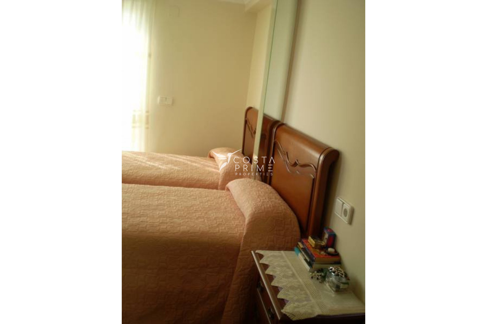 Resale - Apartment / Flat - Benidorm