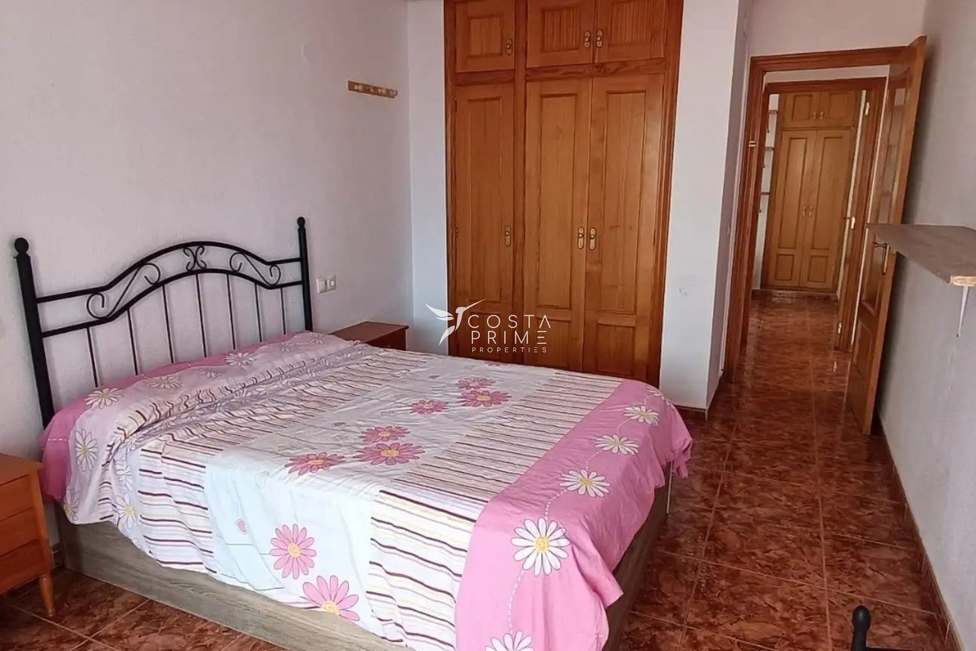 Resale - Apartment / Flat - Benidorm