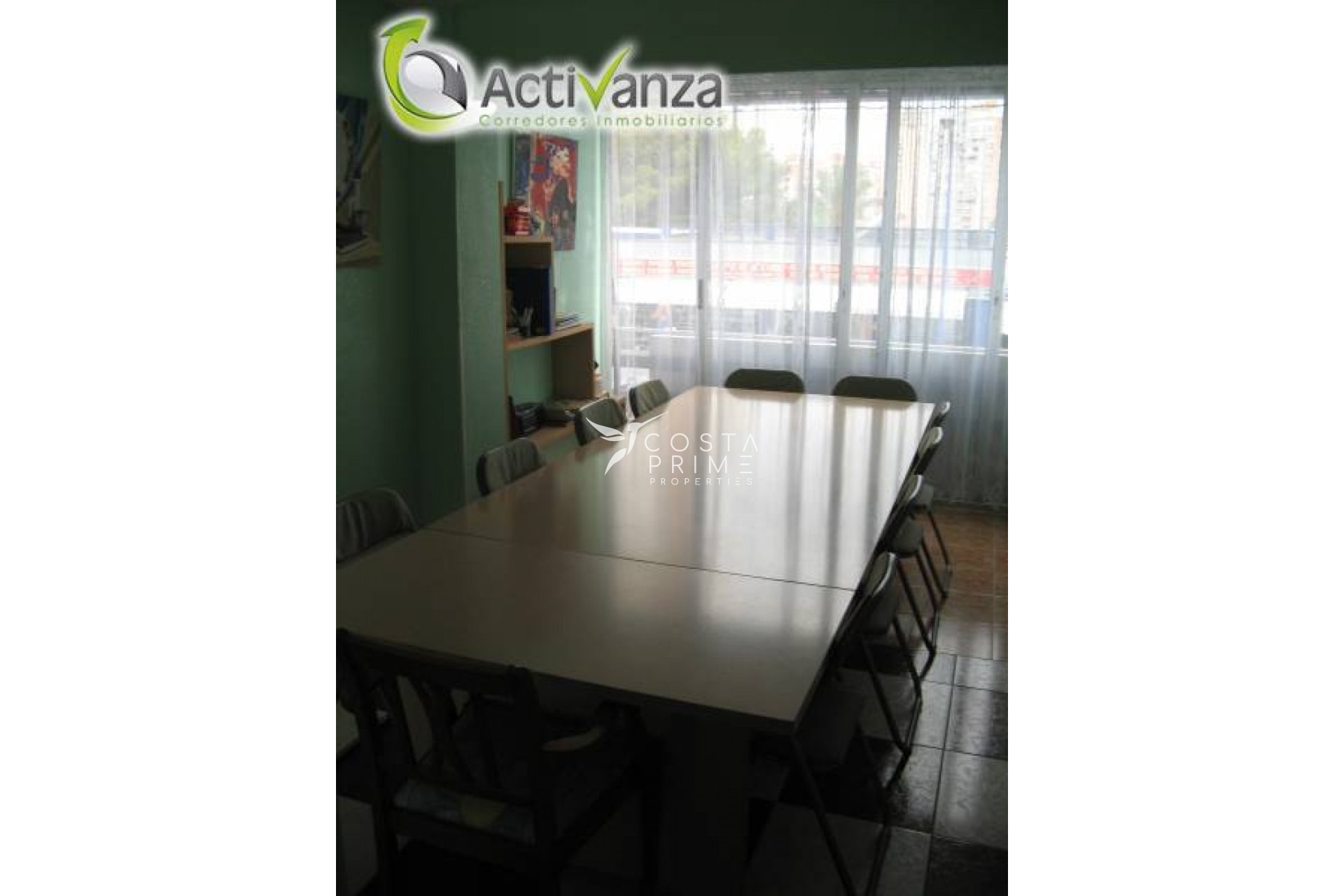 Resale - Apartment / Flat - Benidorm