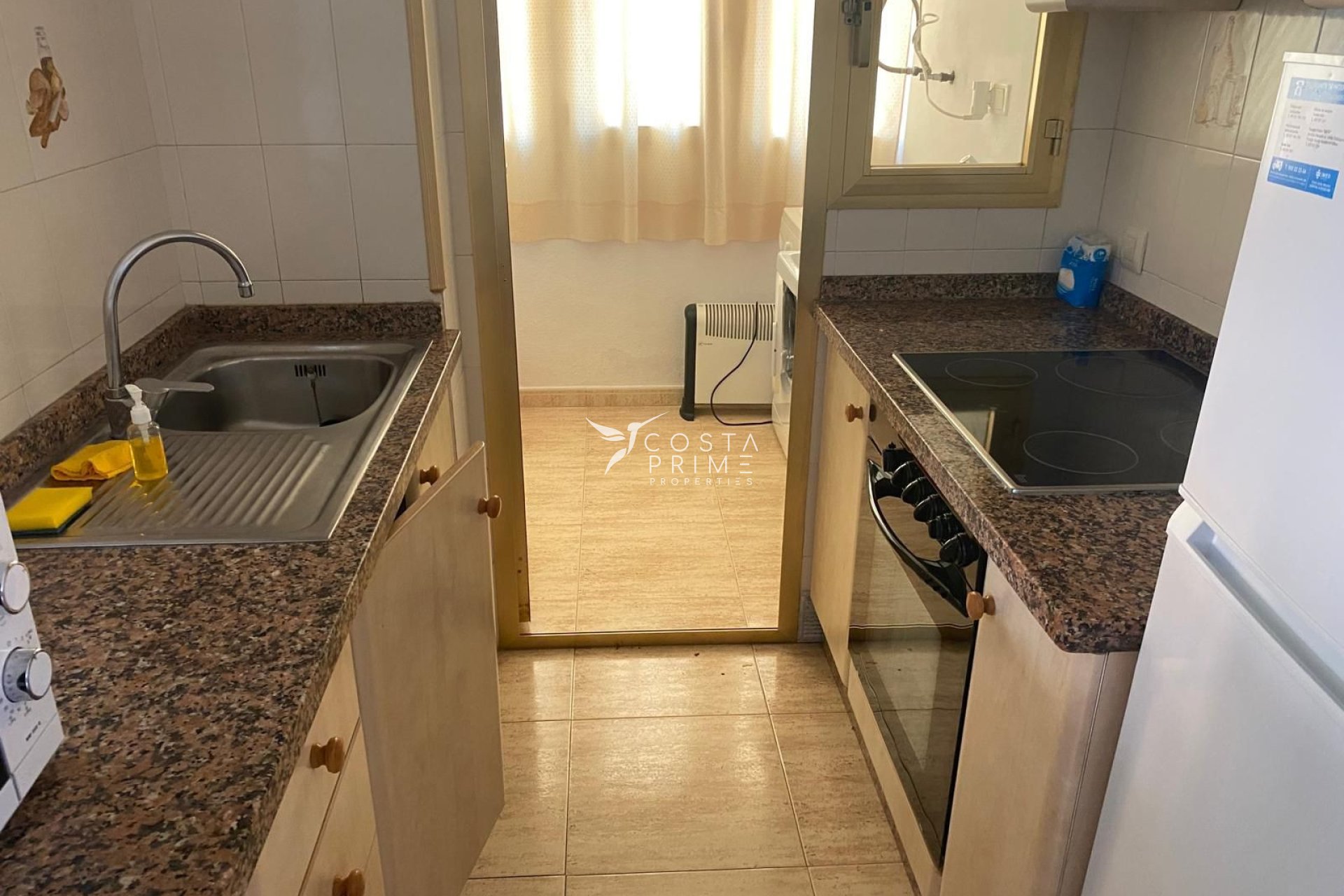 Resale - Apartment / Flat - Benidorm