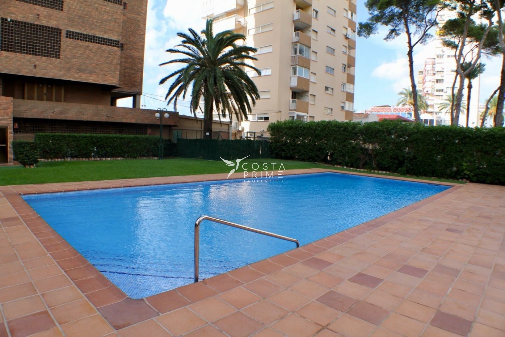 Resale - Apartment / Flat - Benidorm