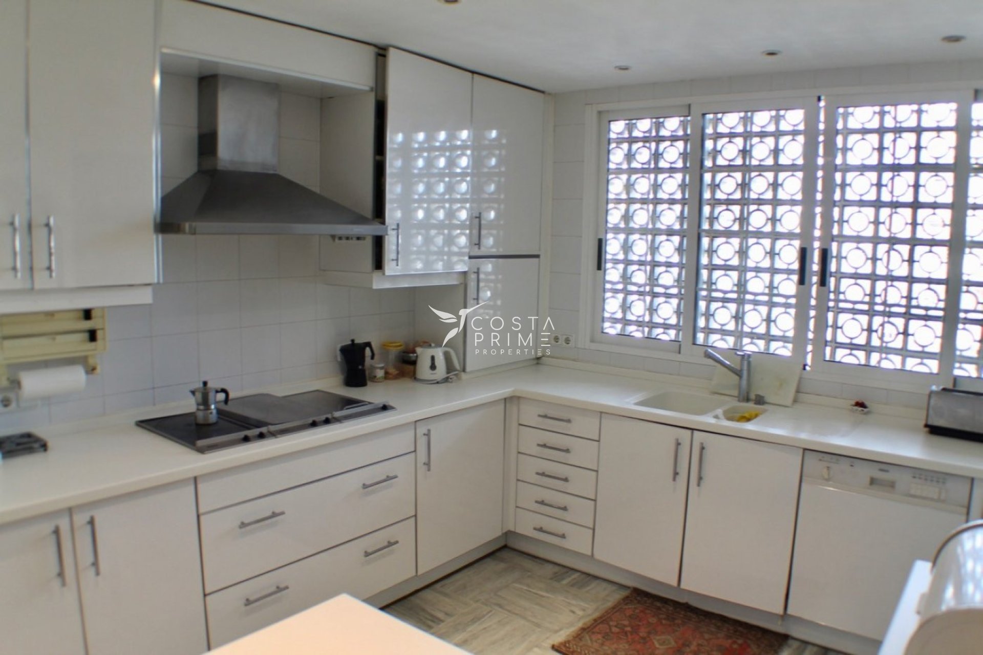 Resale - Apartment / Flat - Benidorm