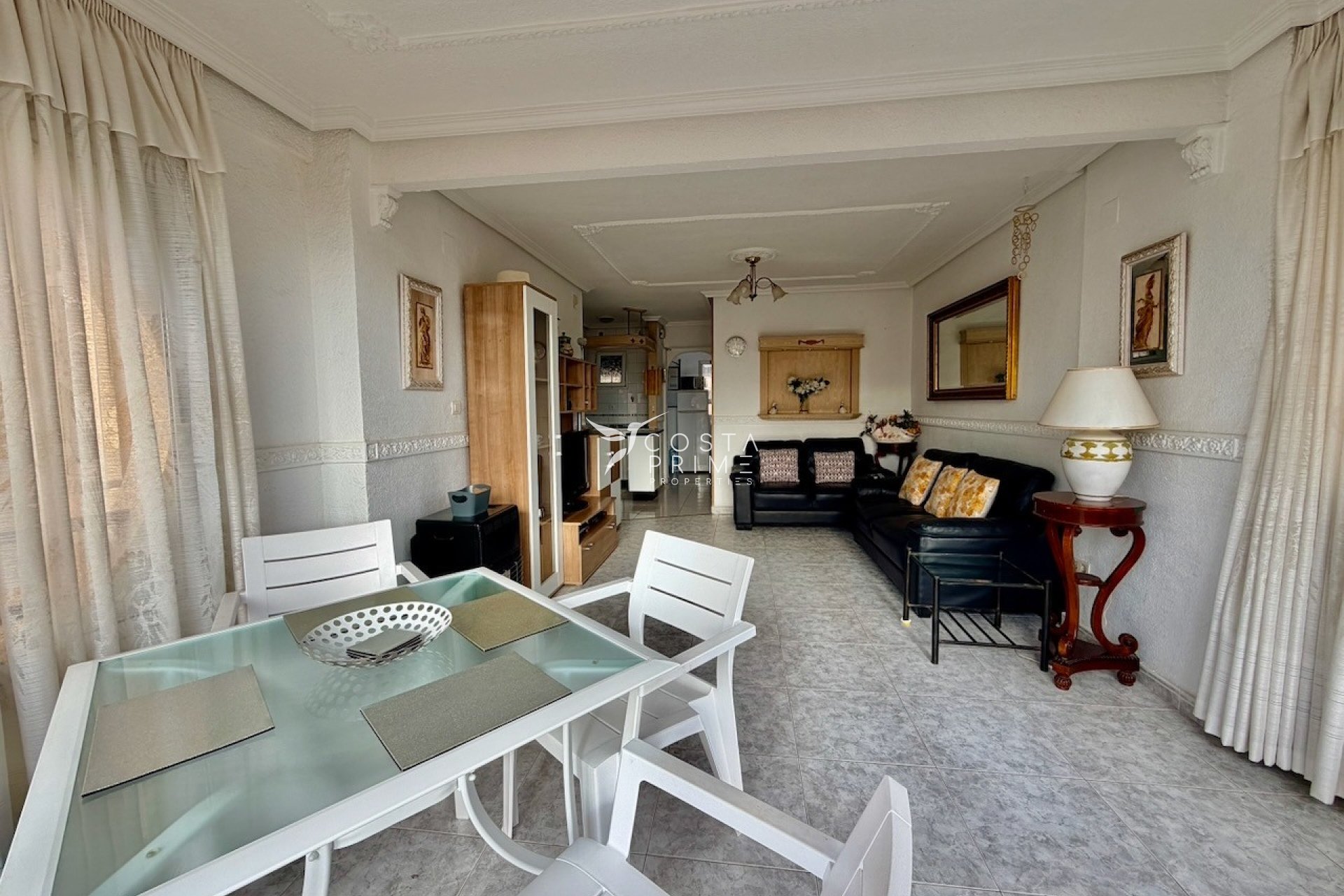 Resale - Apartment / Flat - Benidorm