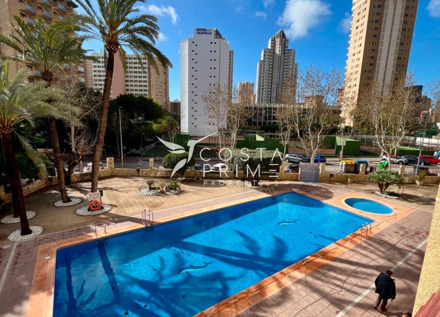 Resale - Apartment / Flat - Benidorm