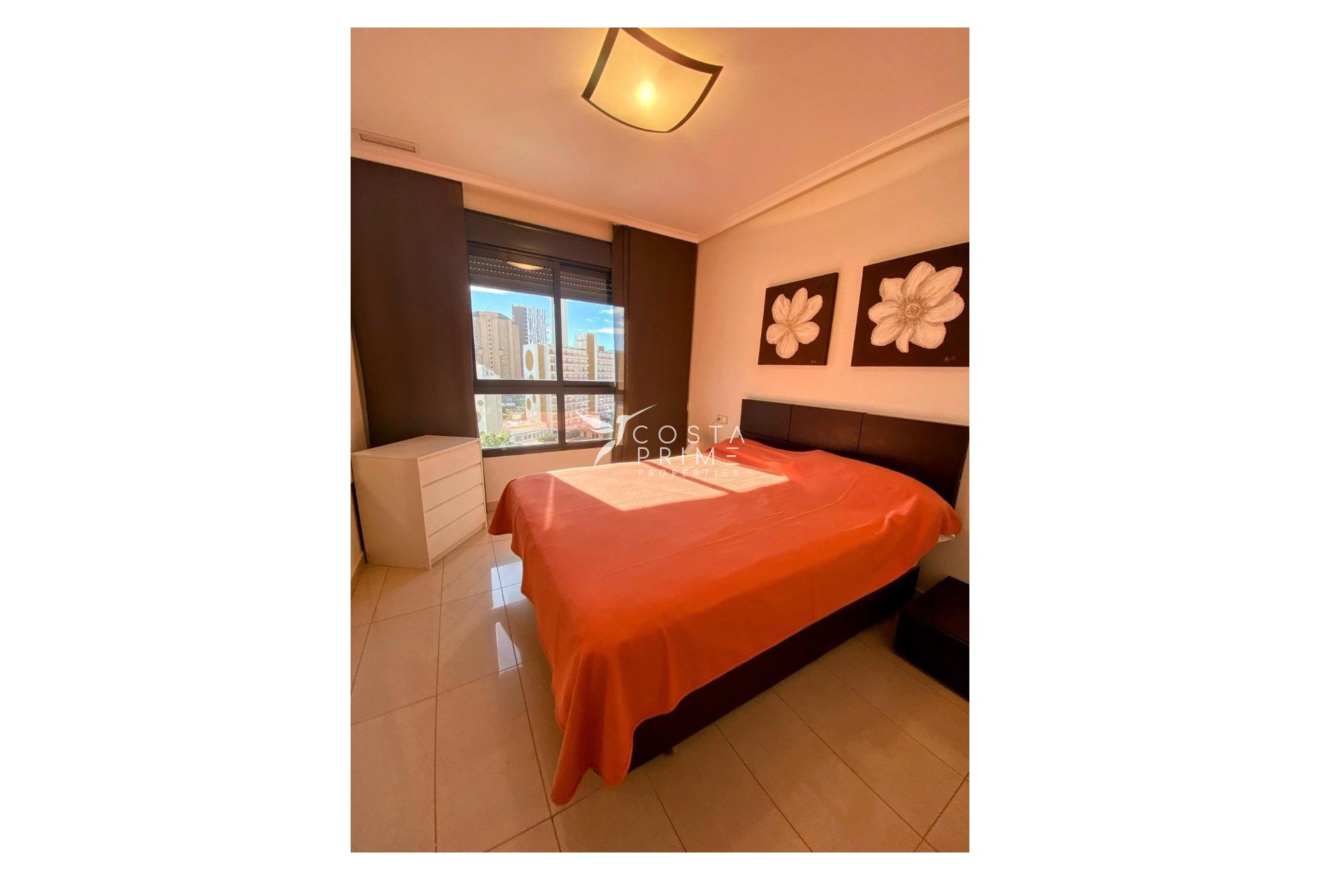 Resale - Apartment / Flat - Benidorm