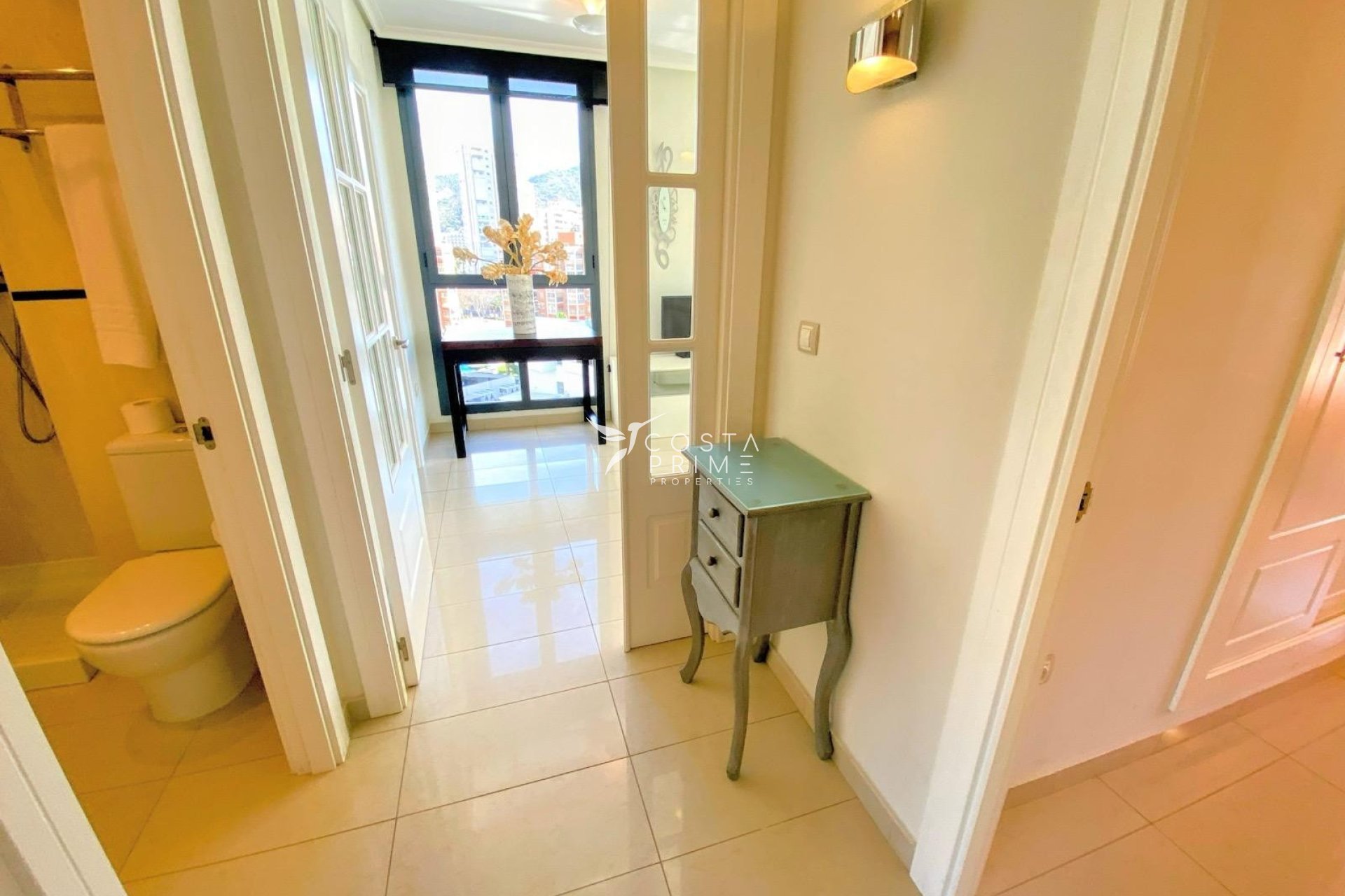 Resale - Apartment / Flat - Benidorm