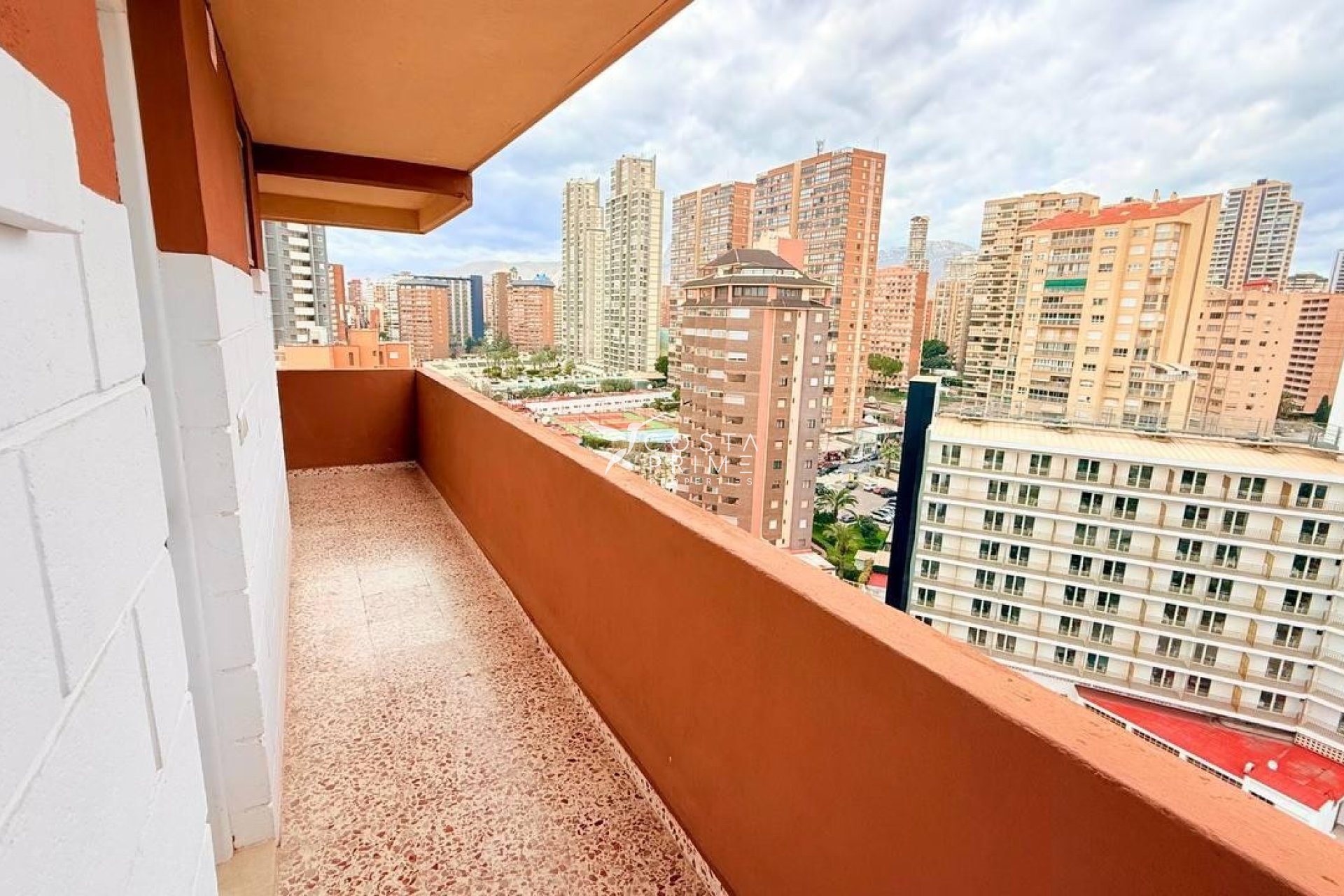 Resale - Apartment / Flat - Benidorm