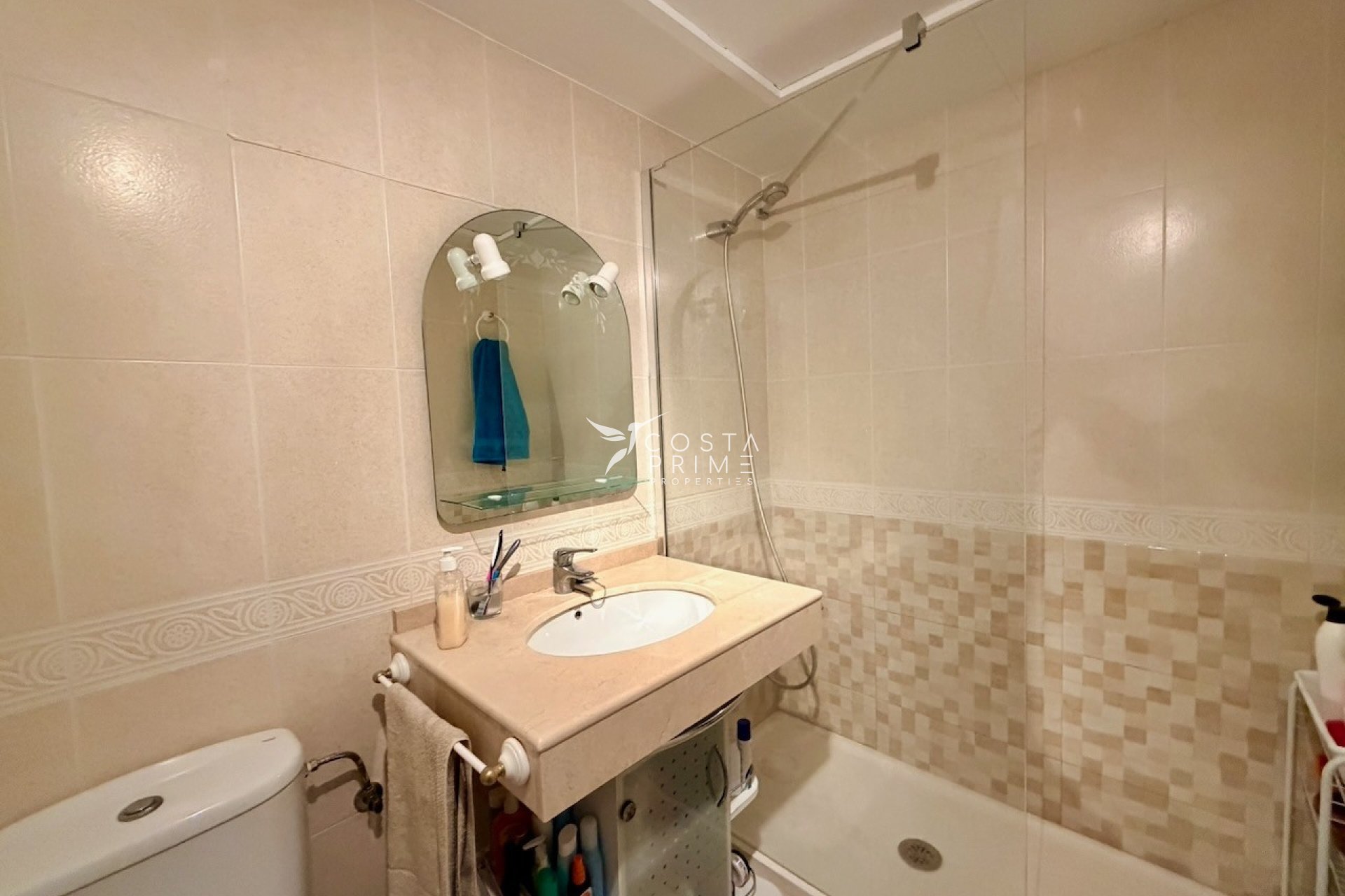 Resale - Apartment / Flat - Benidorm