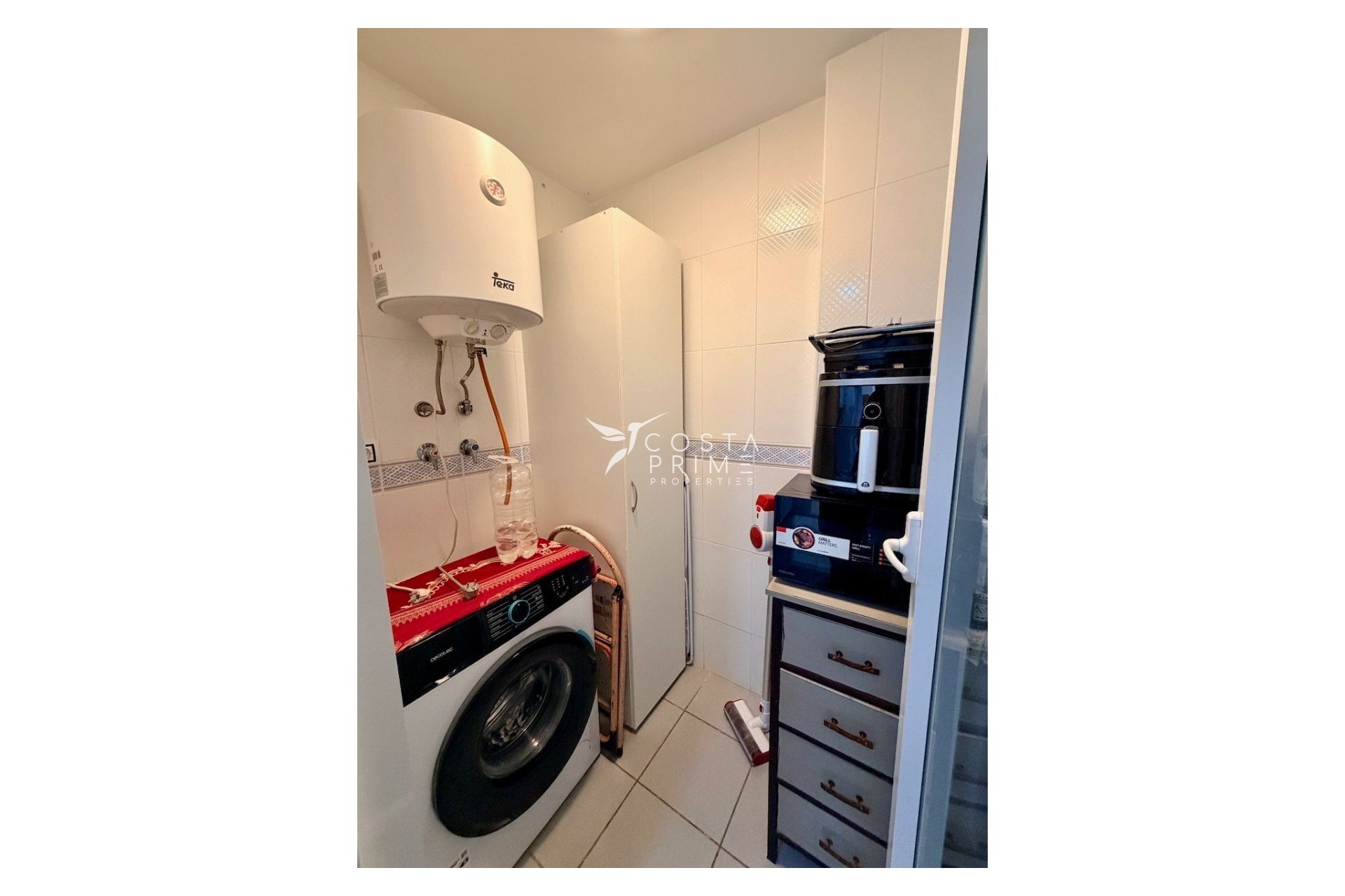 Resale - Apartment / Flat - Benidorm