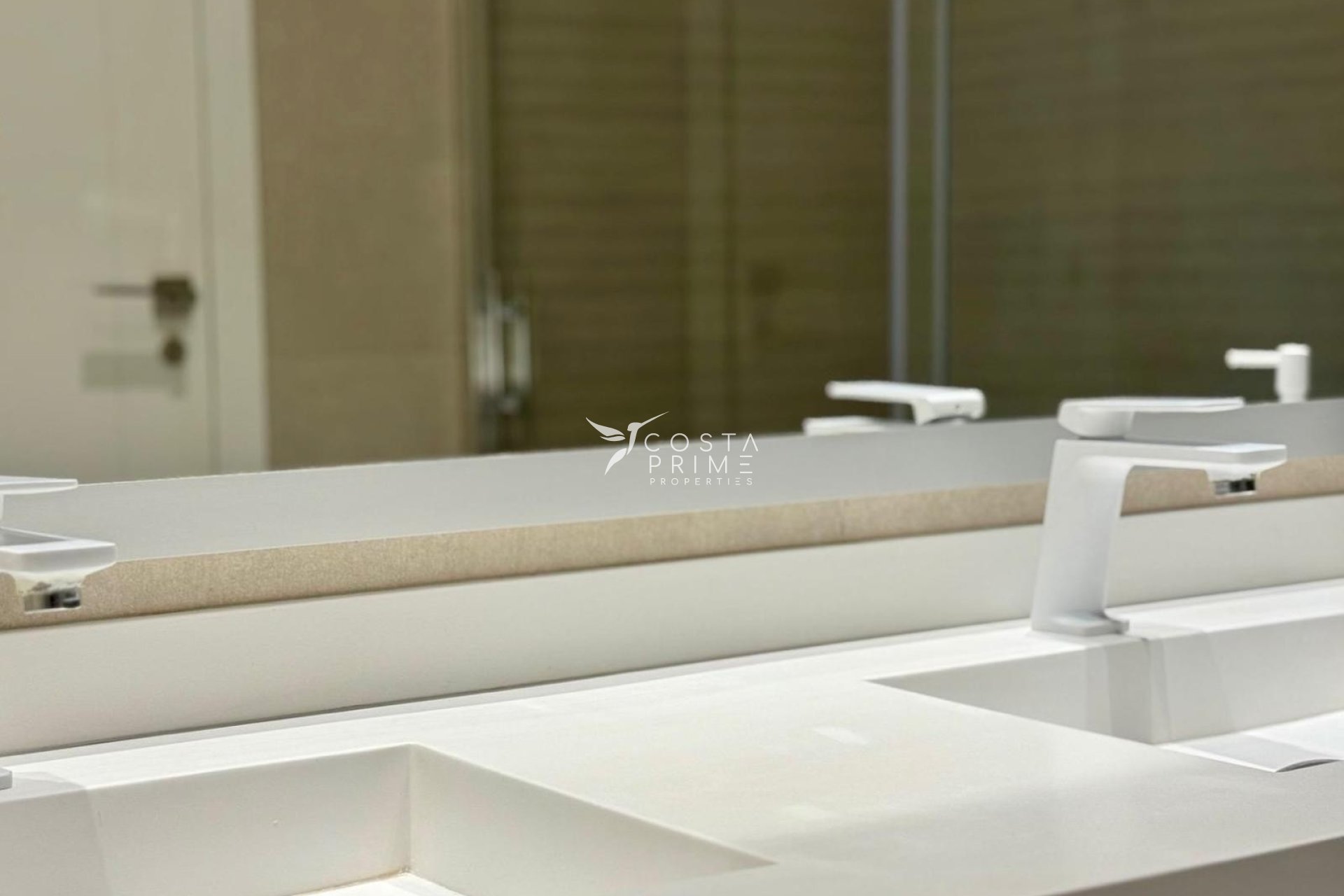 Resale - Apartment / Flat - Benidorm