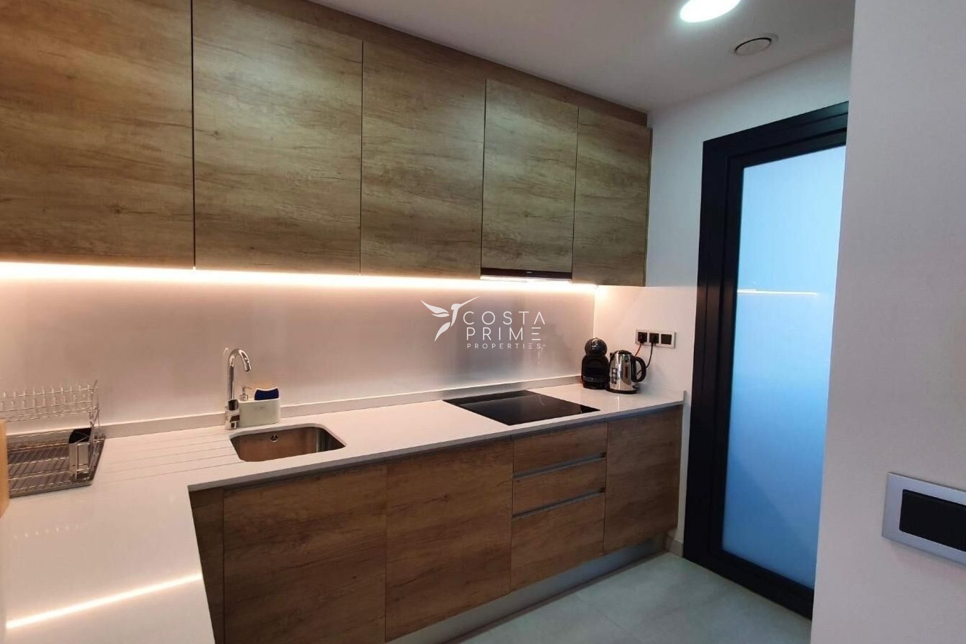 Resale - Apartment / Flat - Benidorm