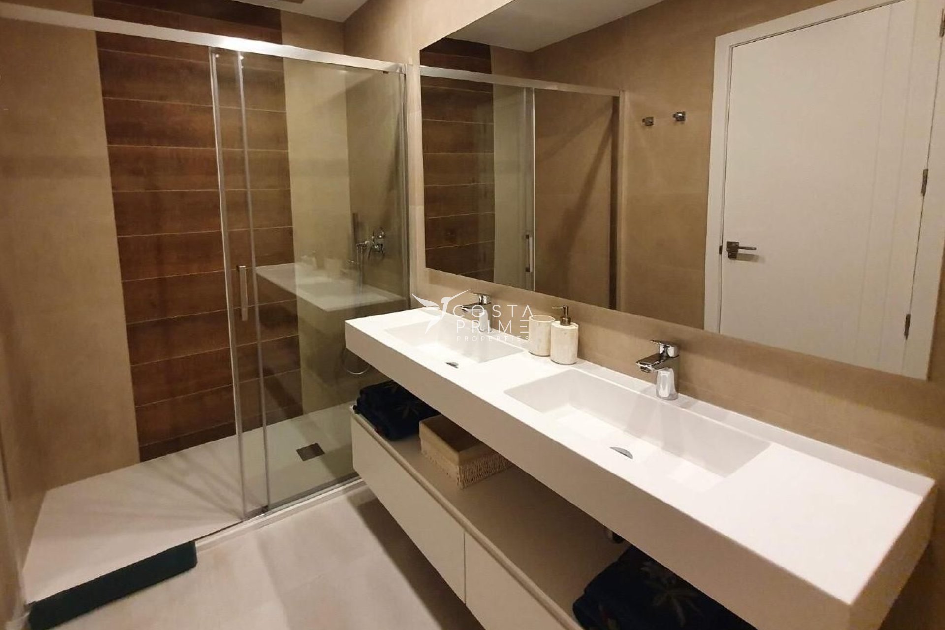 Resale - Apartment / Flat - Benidorm