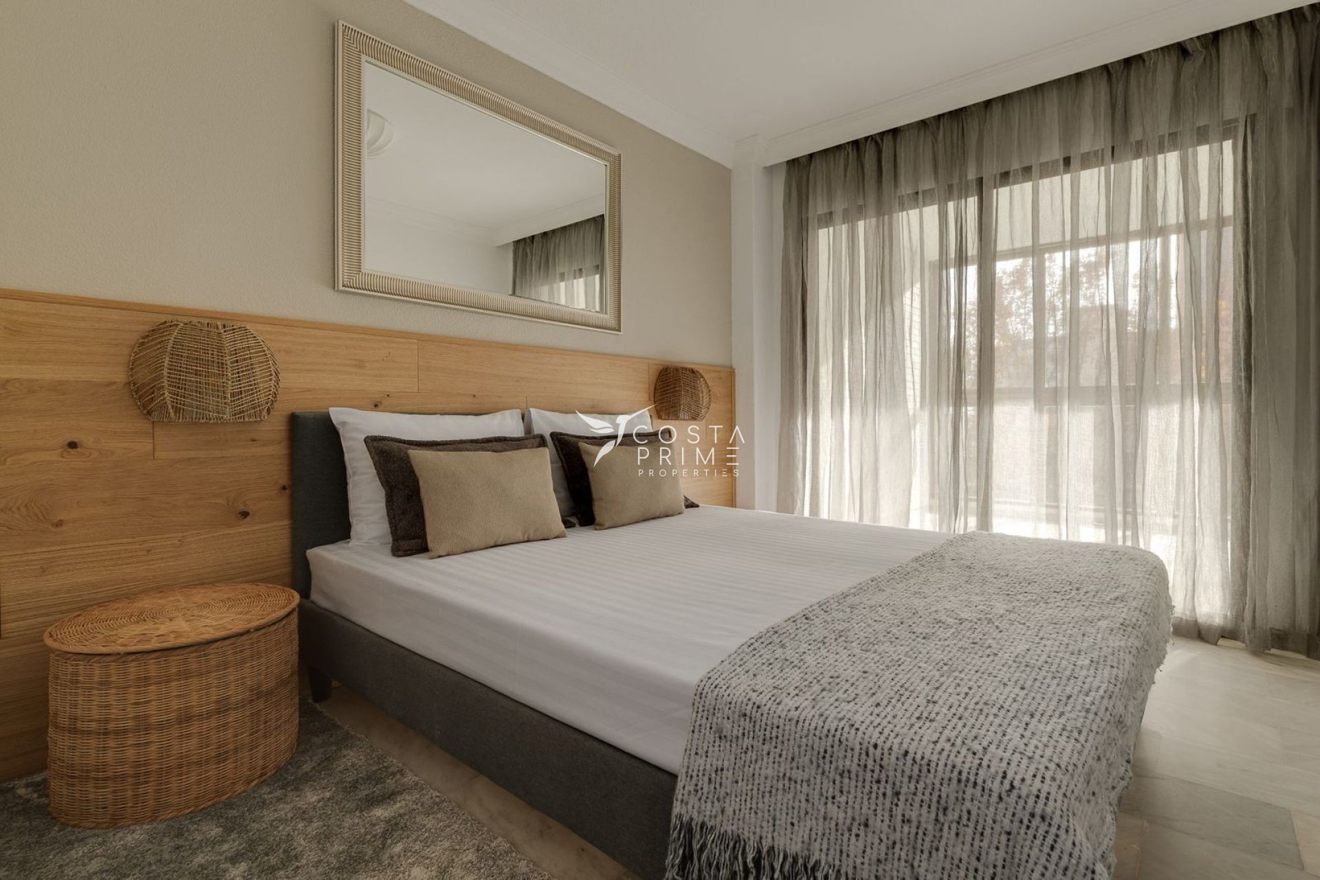 Resale - Apartment / Flat - Benidorm