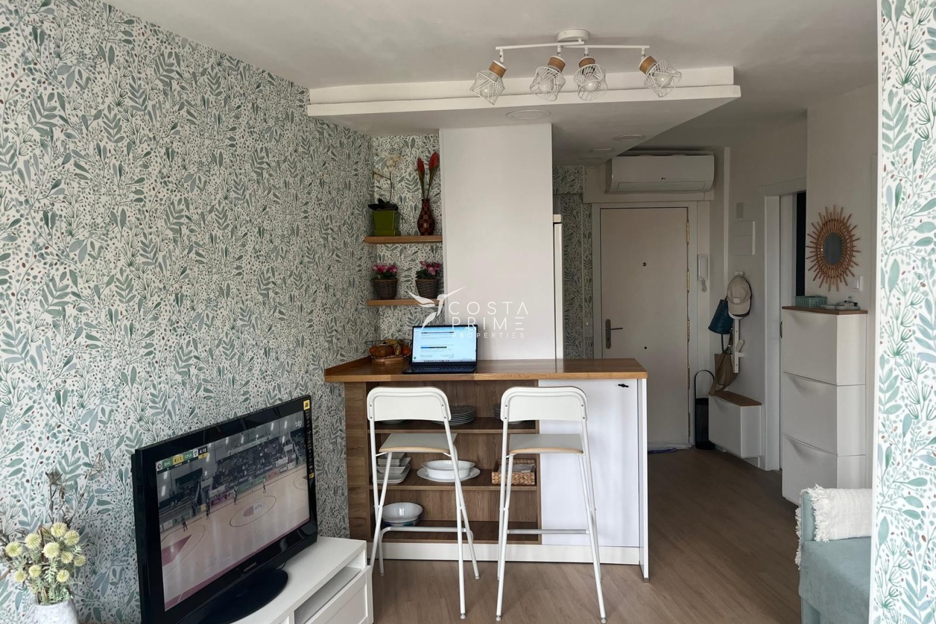 Resale - Apartment / Flat - Benidorm