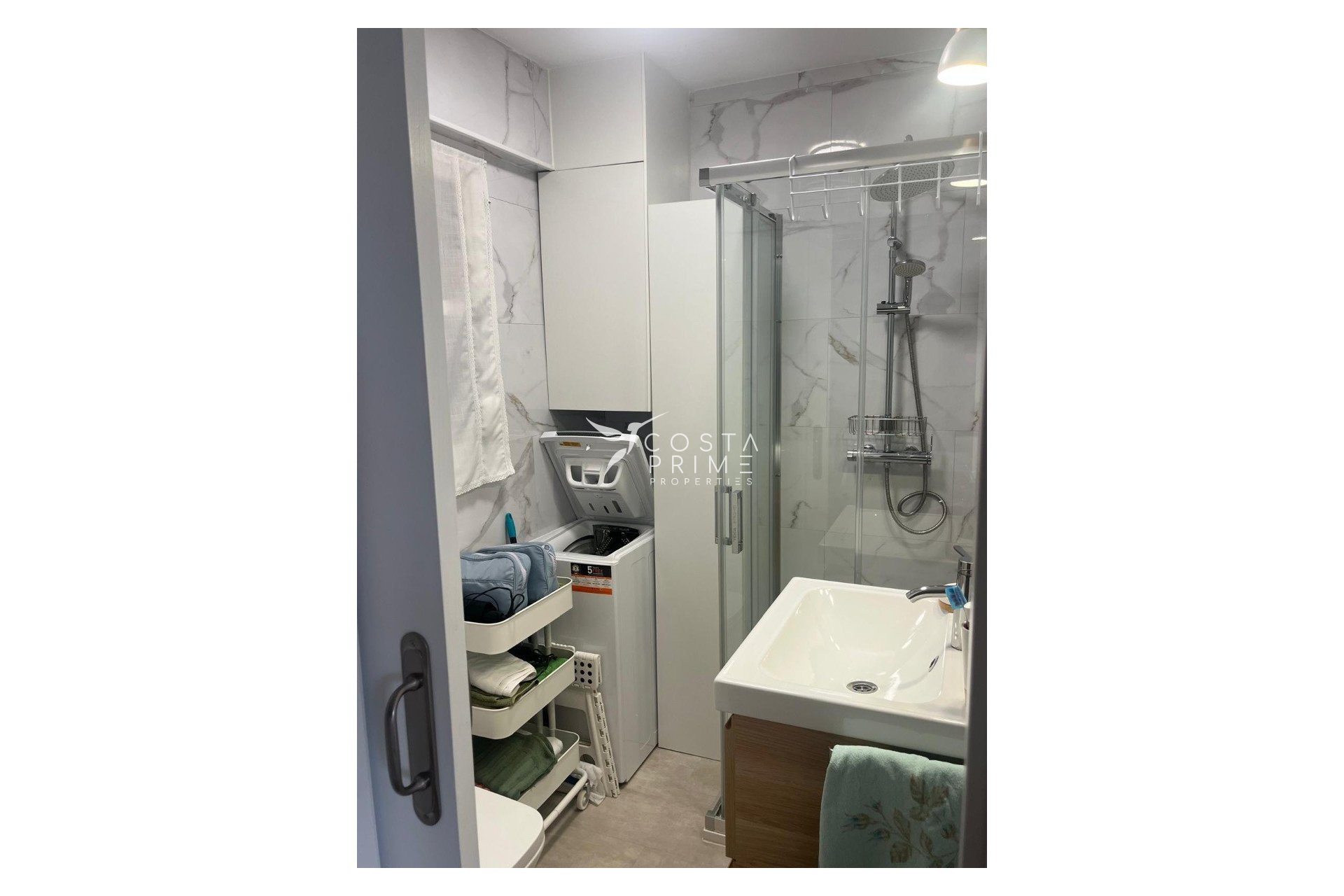 Resale - Apartment / Flat - Benidorm