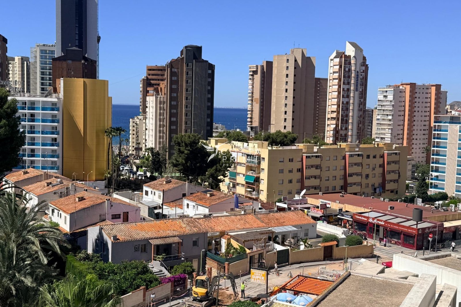Resale - Apartment / Flat - Benidorm