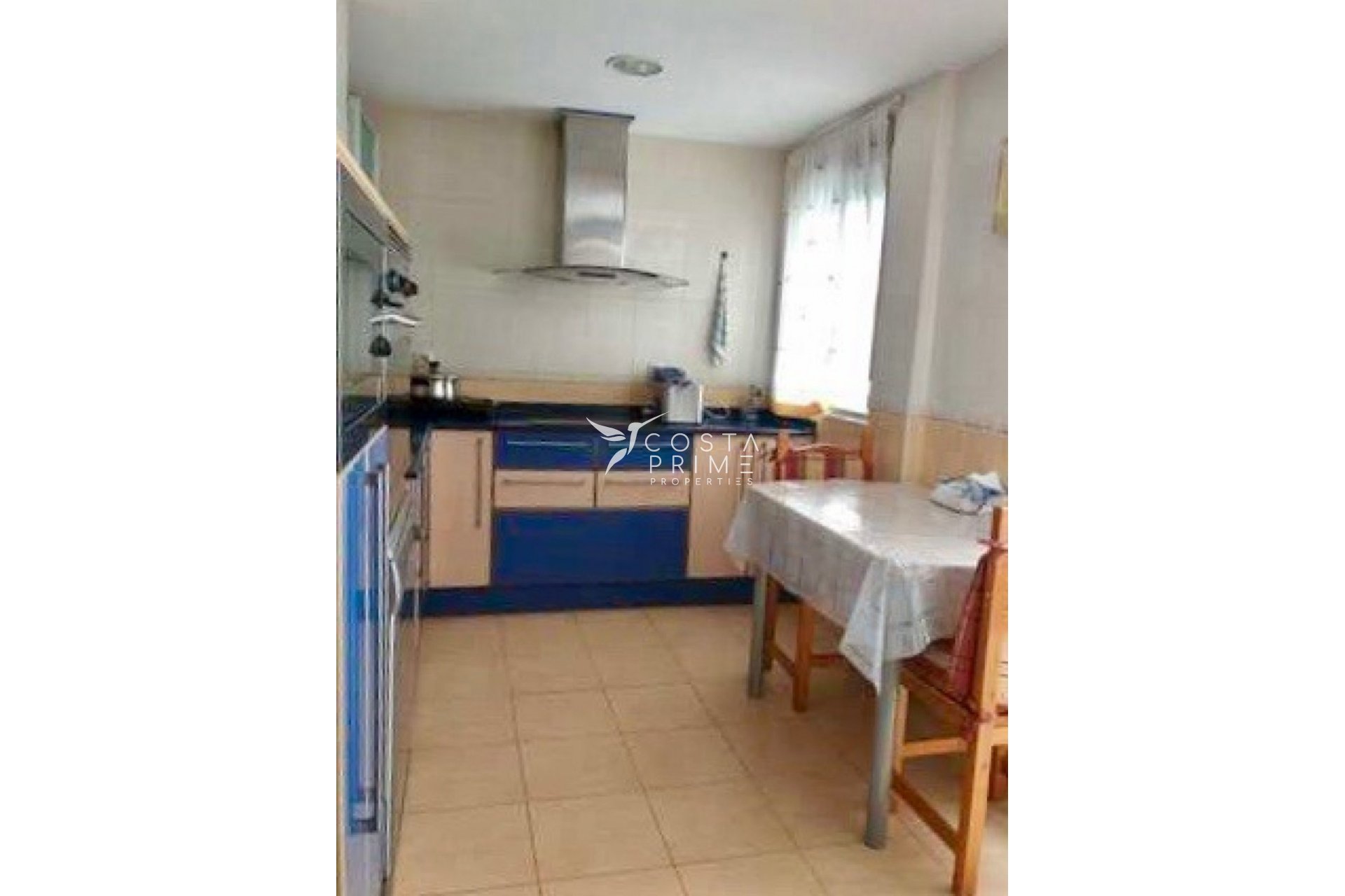 Resale - Apartment / Flat - Benidorm