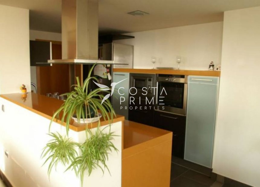 Resale - Apartment / Flat - Benidorm