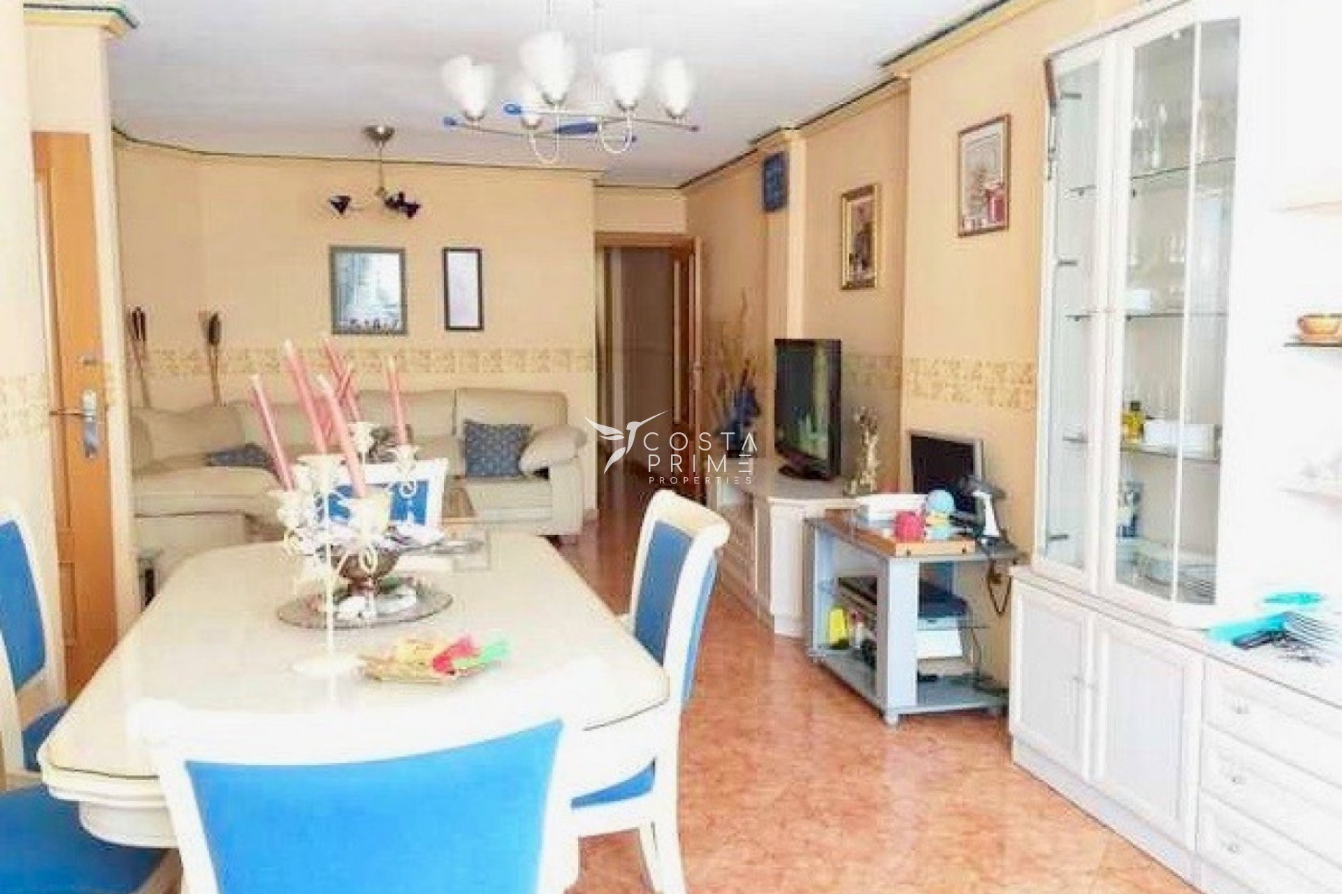 Resale - Apartment / Flat - Benidorm