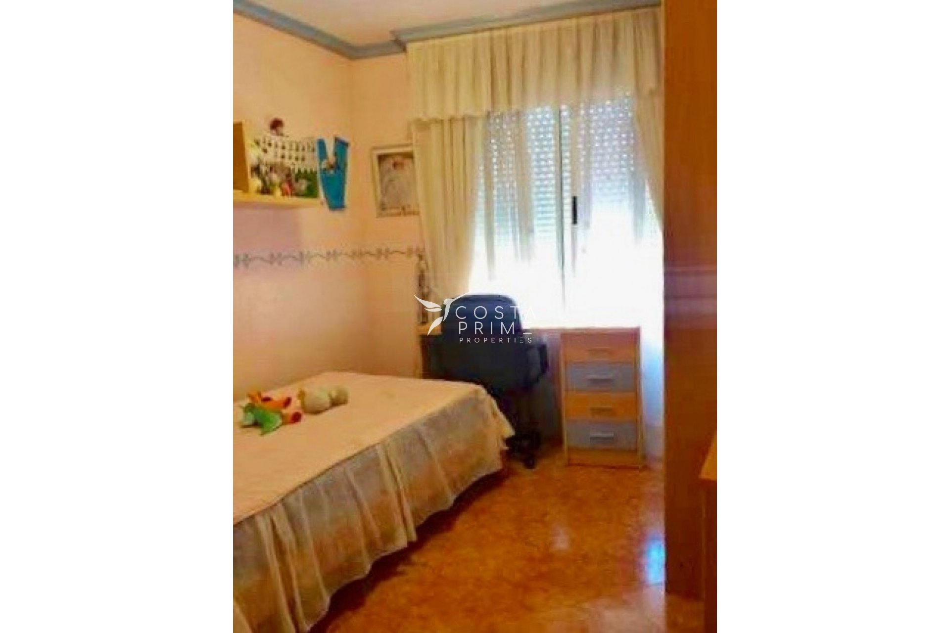 Resale - Apartment / Flat - Benidorm