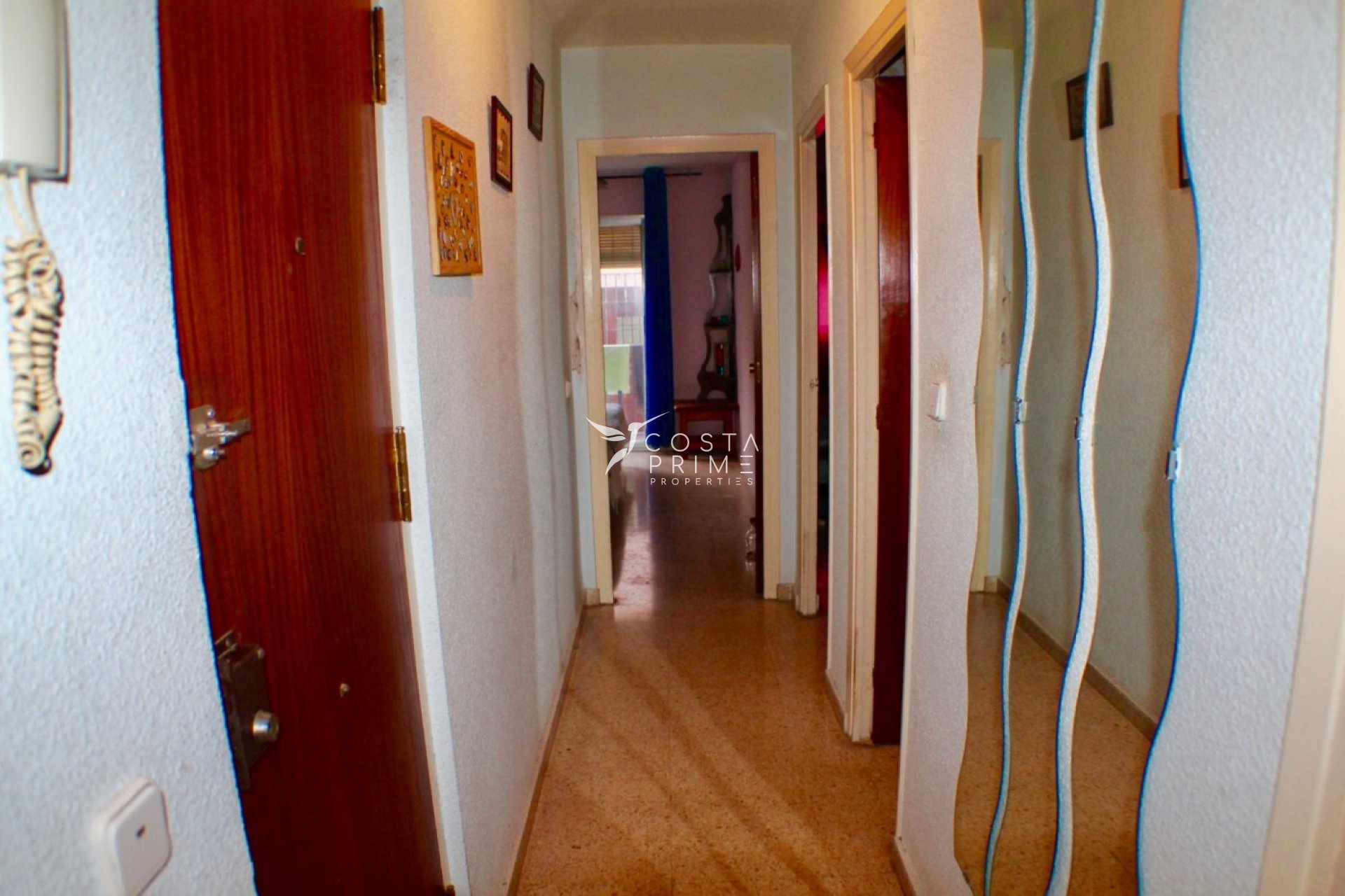 Resale - Apartment / Flat - Benidorm