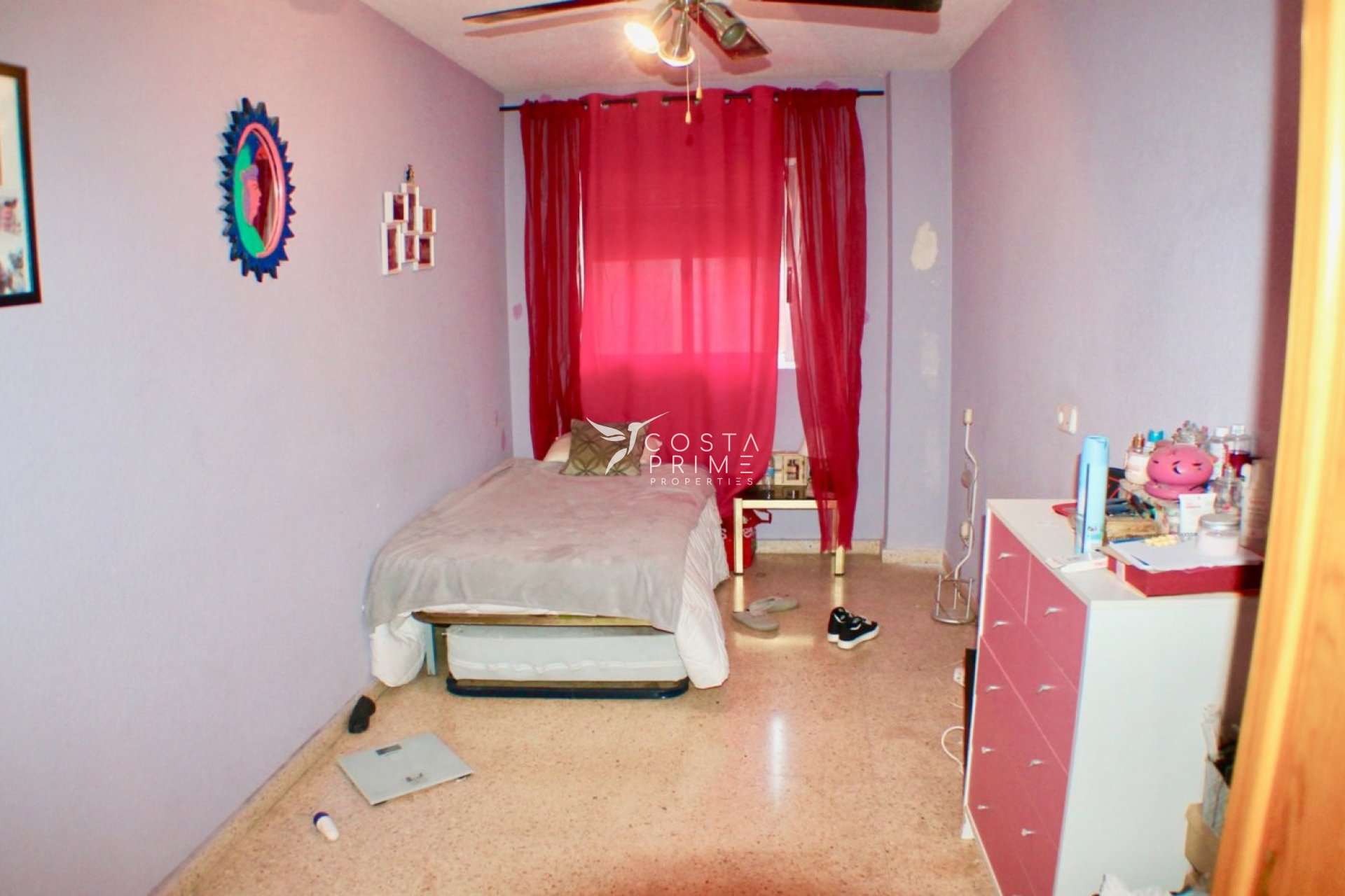 Resale - Apartment / Flat - Benidorm