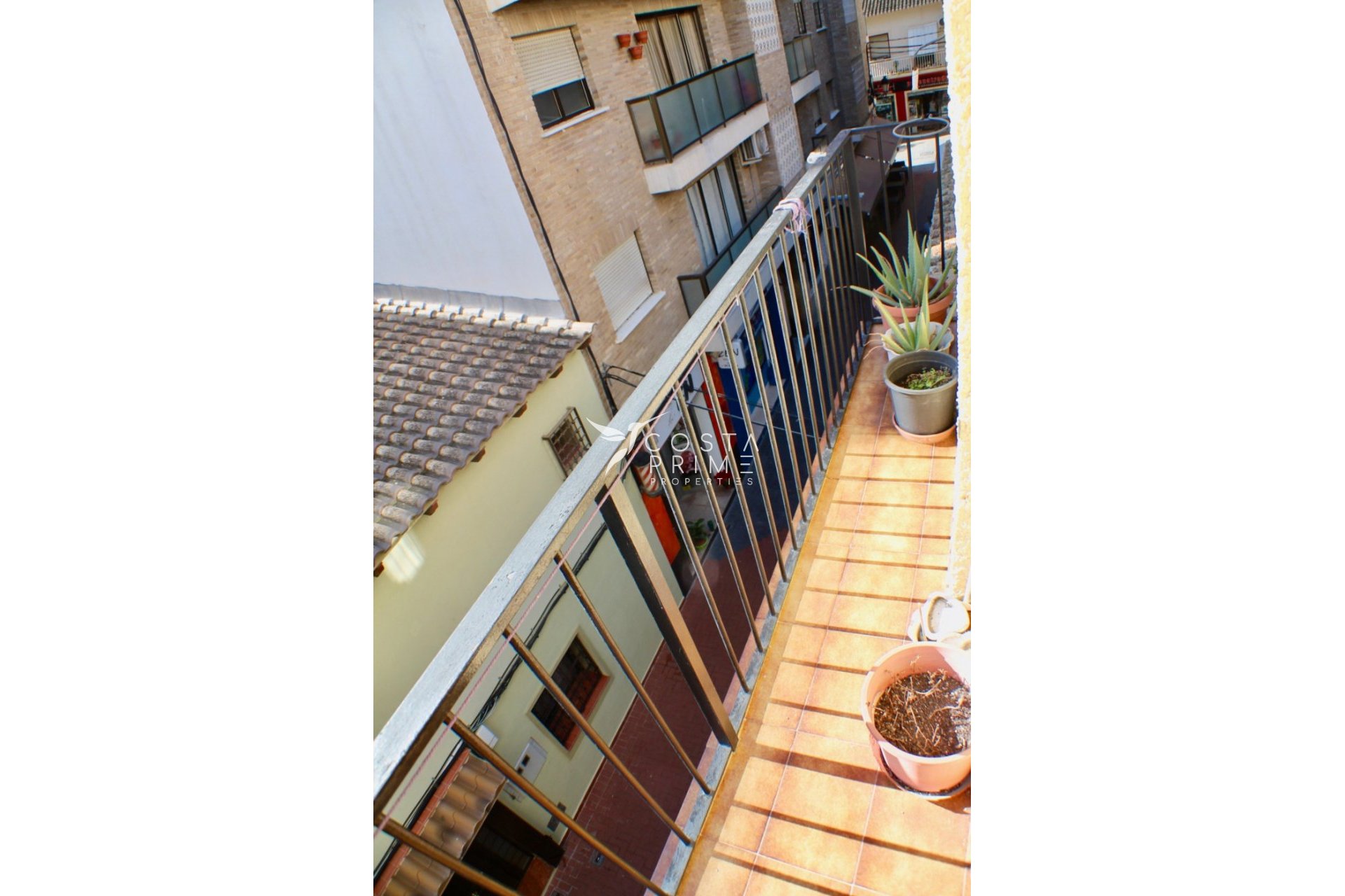 Resale - Apartment / Flat - Benidorm