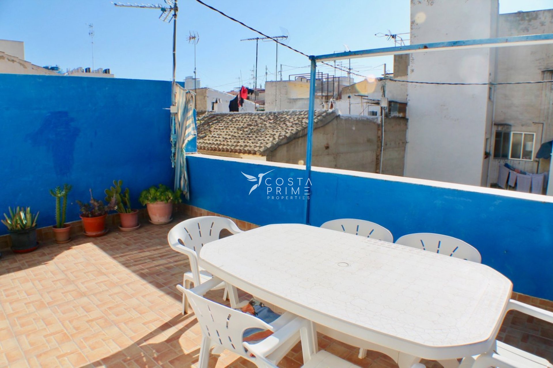 Resale - Apartment / Flat - Benidorm