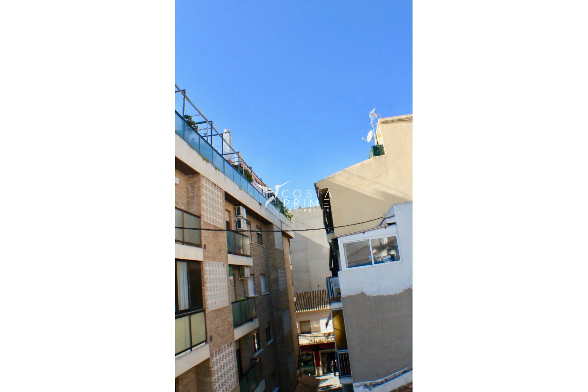 Resale - Apartment / Flat - Benidorm