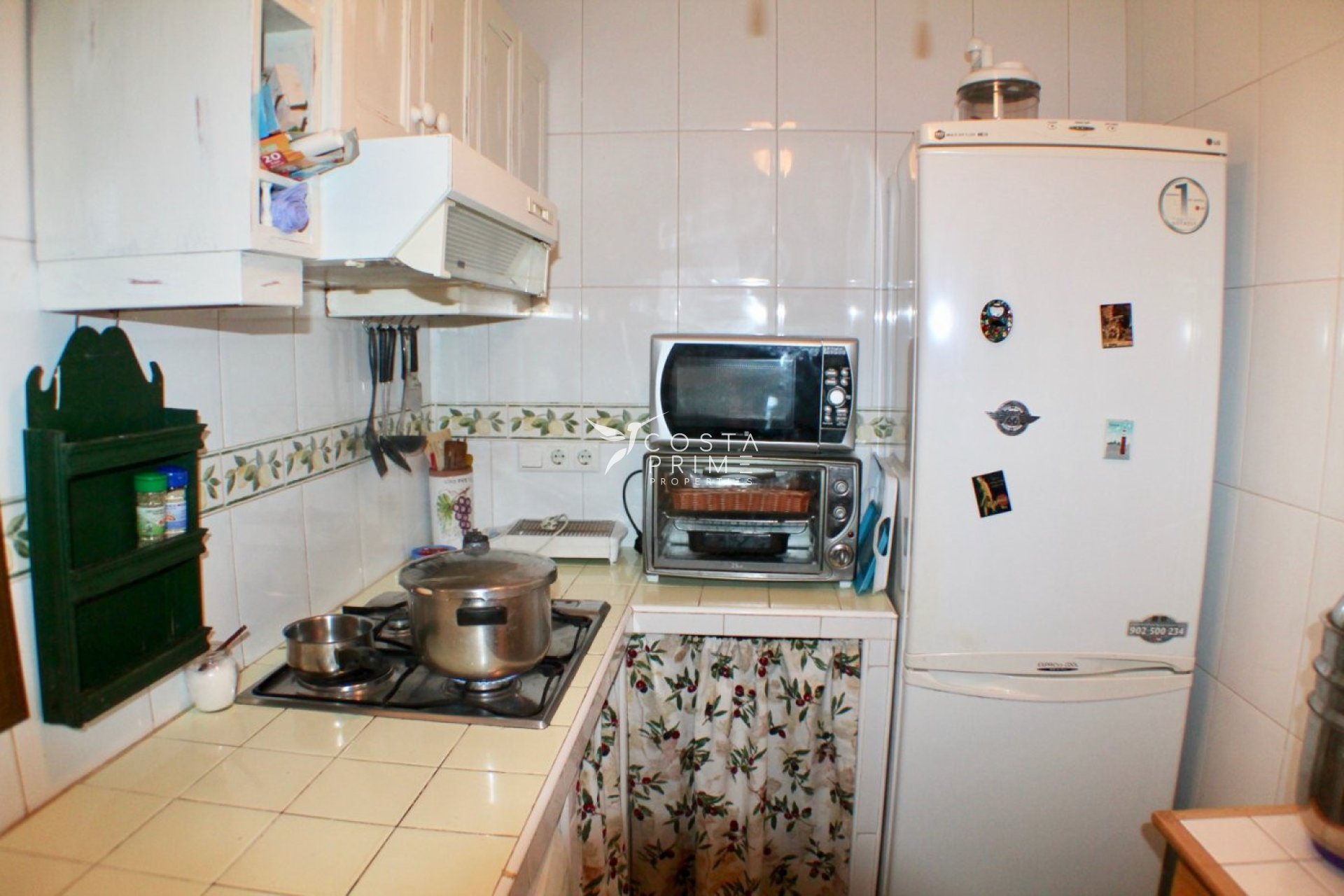 Resale - Apartment / Flat - Benidorm