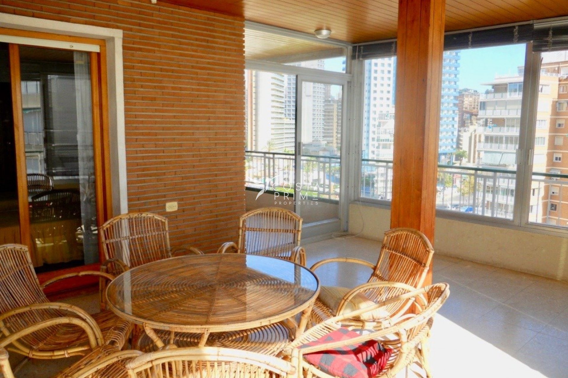 Resale - Apartment / Flat - Benidorm