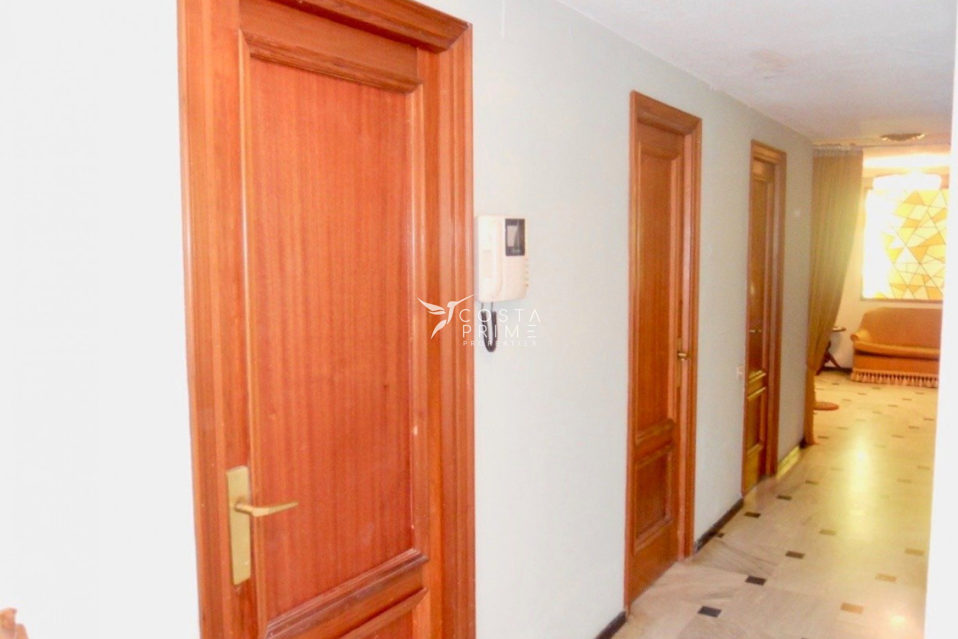 Resale - Apartment / Flat - Benidorm