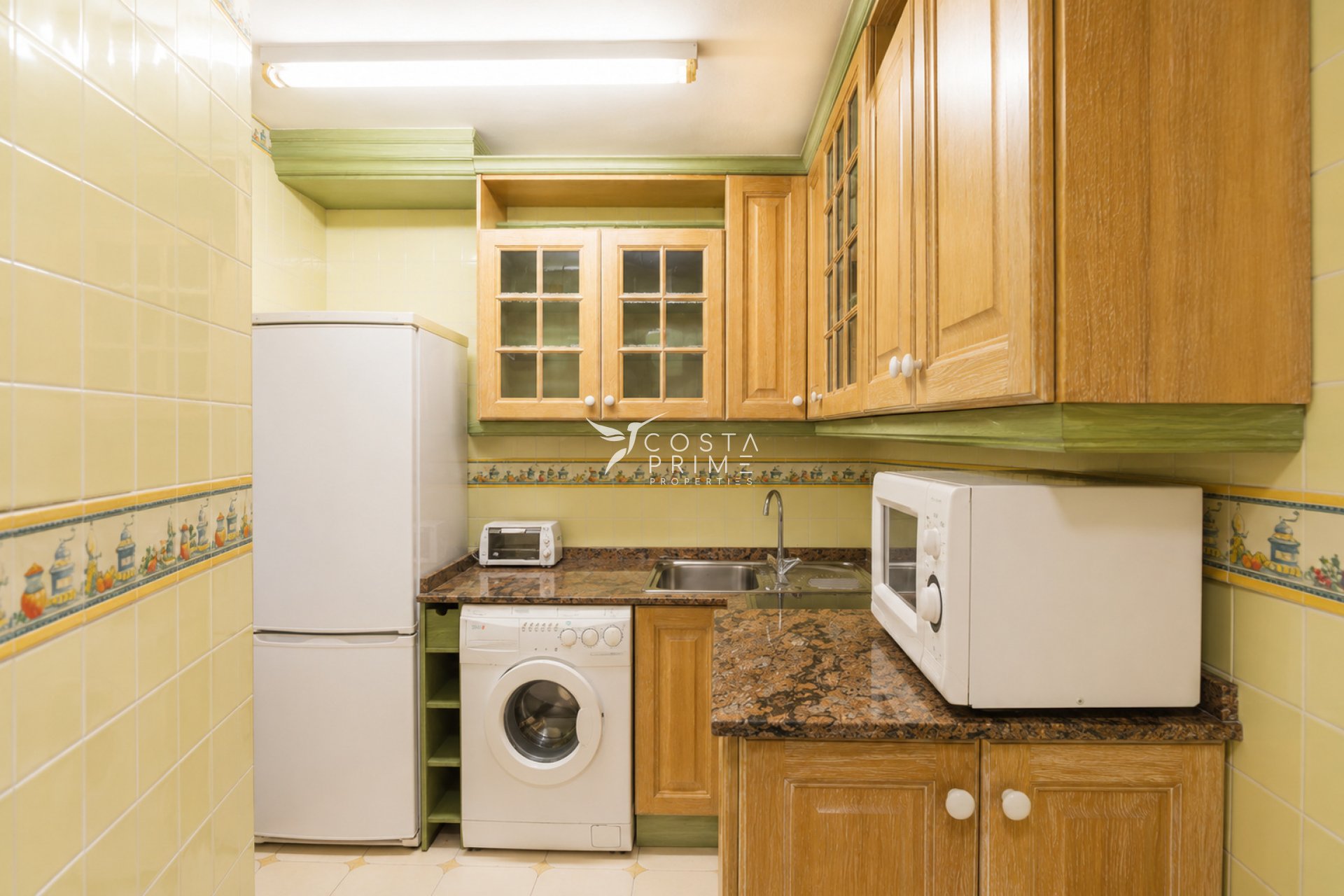 Resale - Apartment / Flat - Benidorm