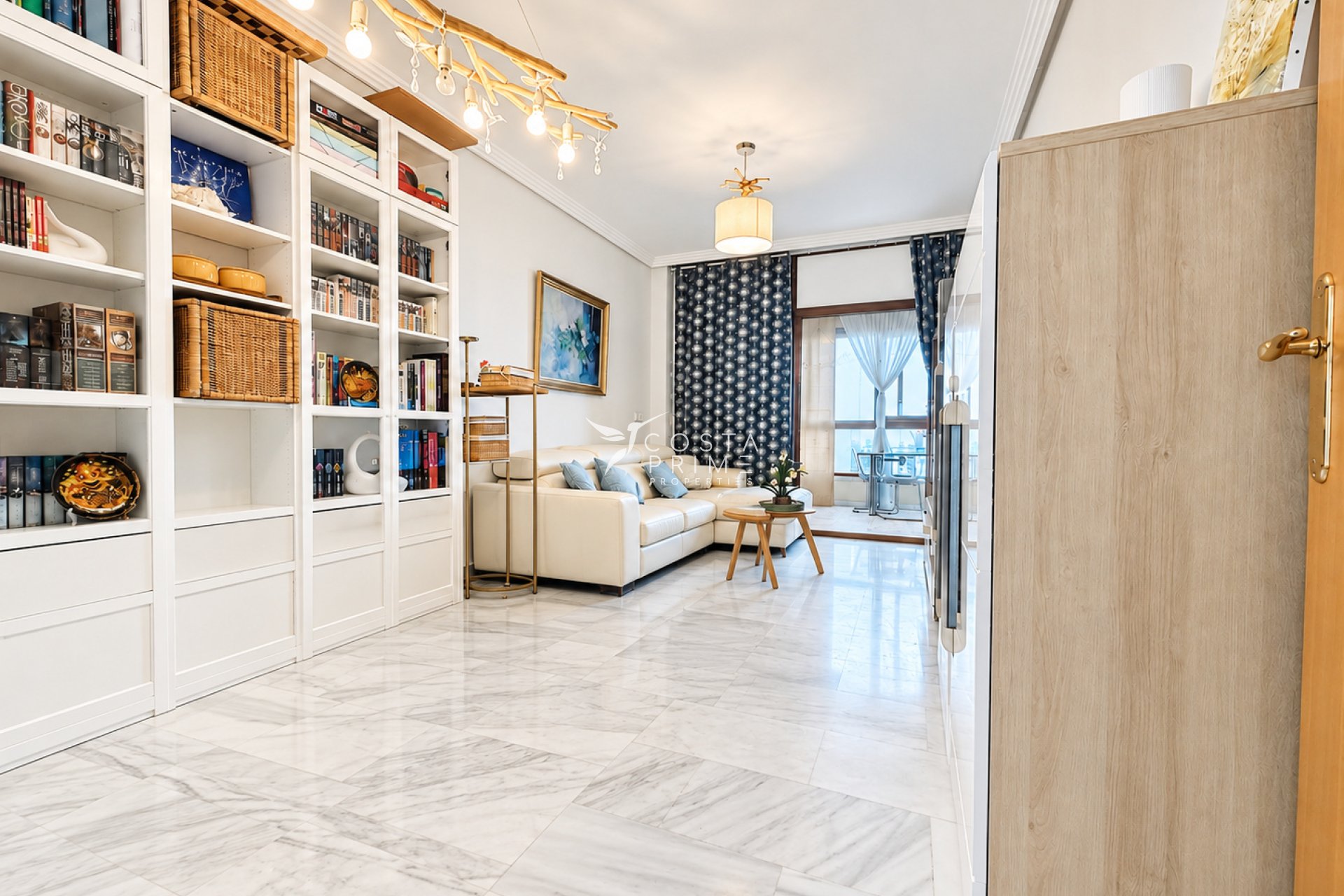 Resale - Apartment / Flat - Benidorm