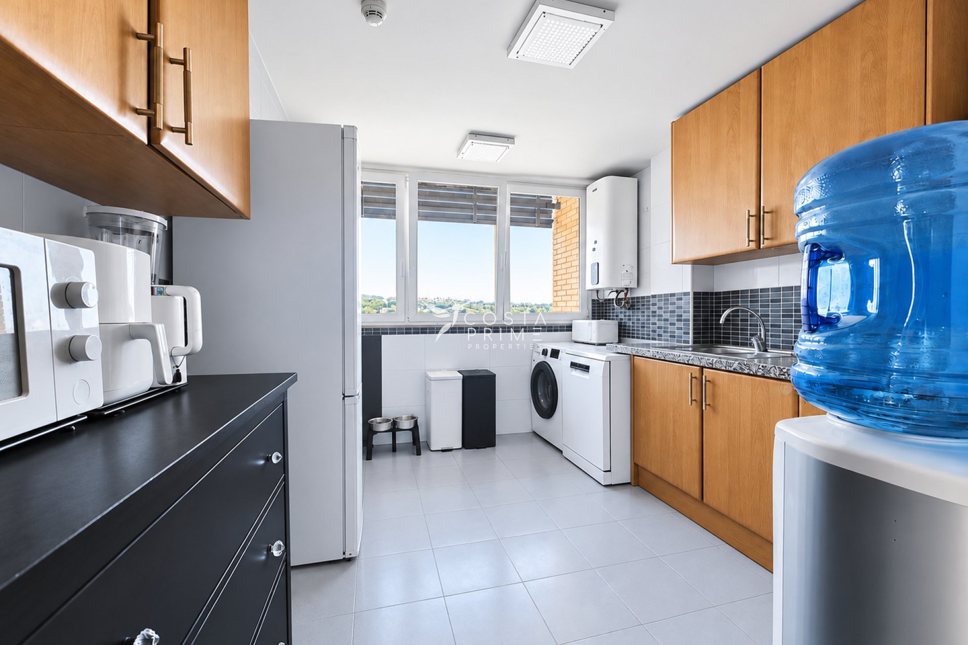 Resale - Apartment / Flat - Benidorm