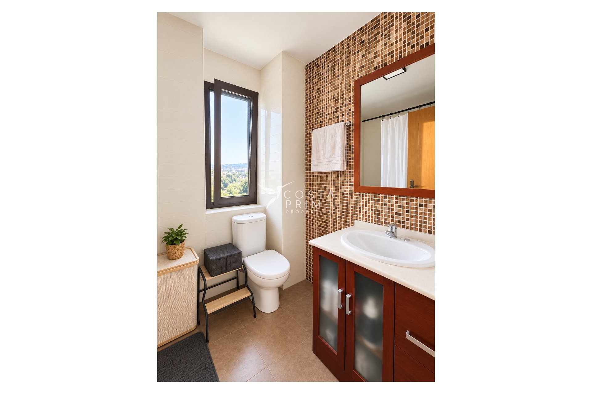 Resale - Apartment / Flat - Benidorm