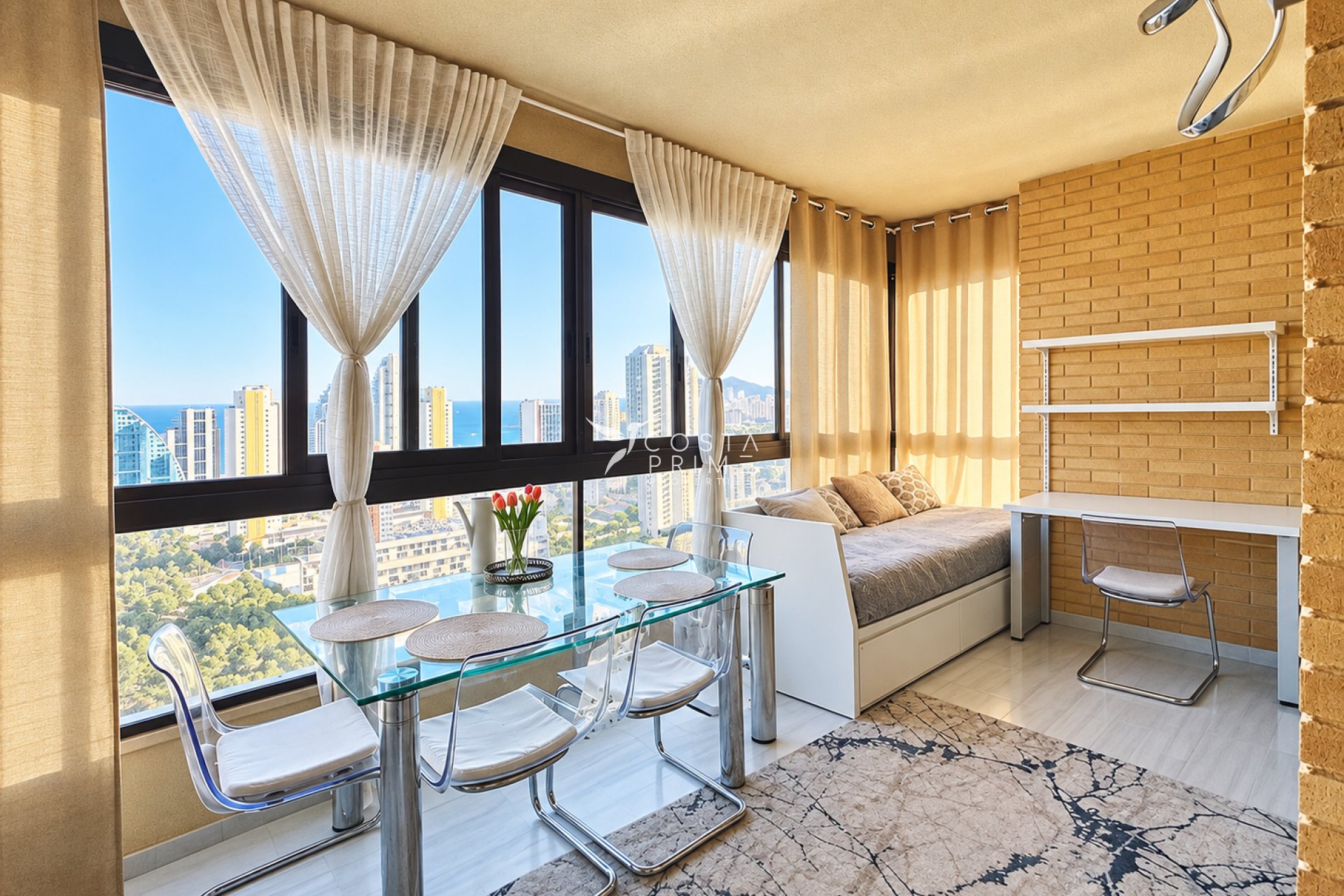 Resale - Apartment / Flat - Benidorm