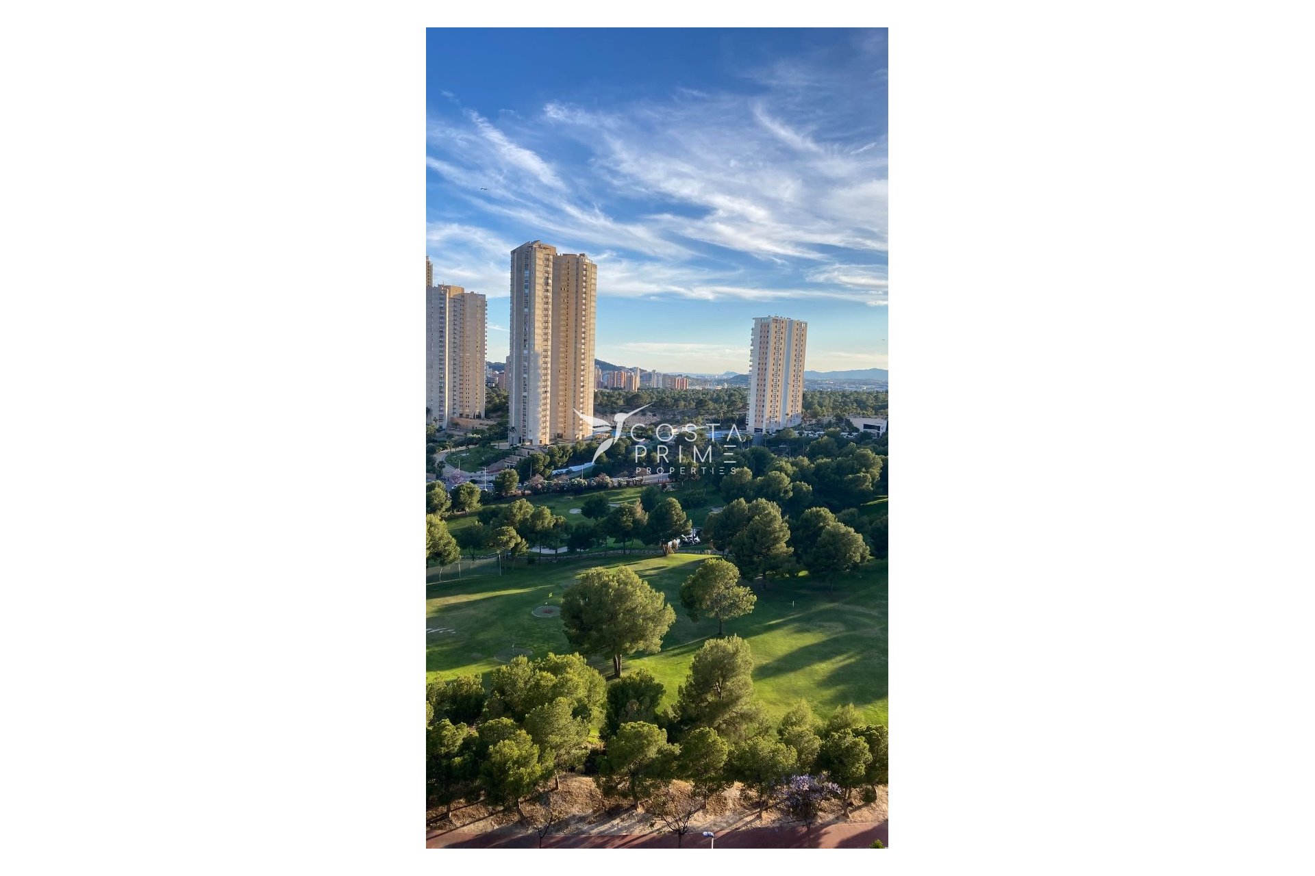 Resale - Apartment / Flat - Benidorm