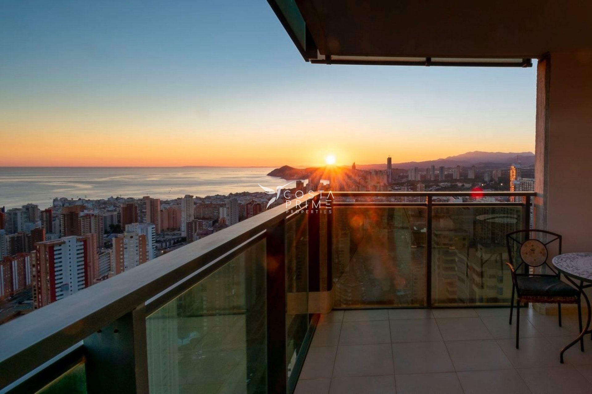 Resale - Apartment / Flat - Benidorm