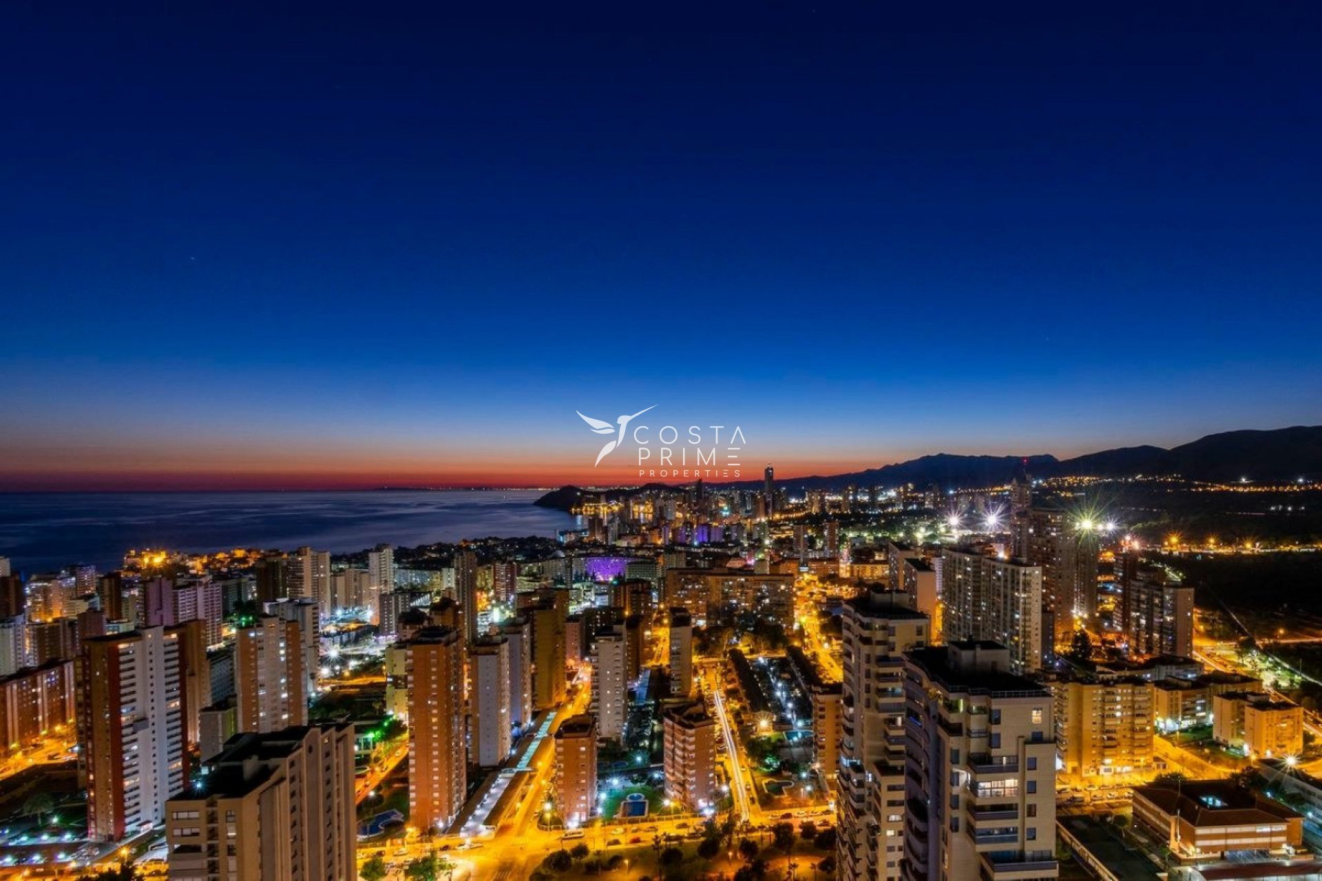 Resale - Apartment / Flat - Benidorm