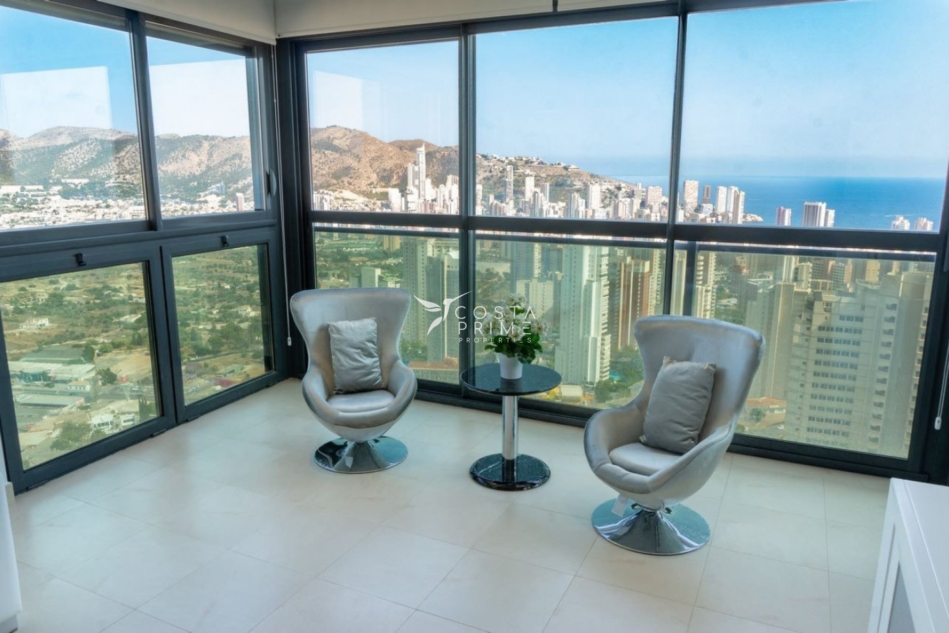 Resale - Apartment / Flat - Benidorm