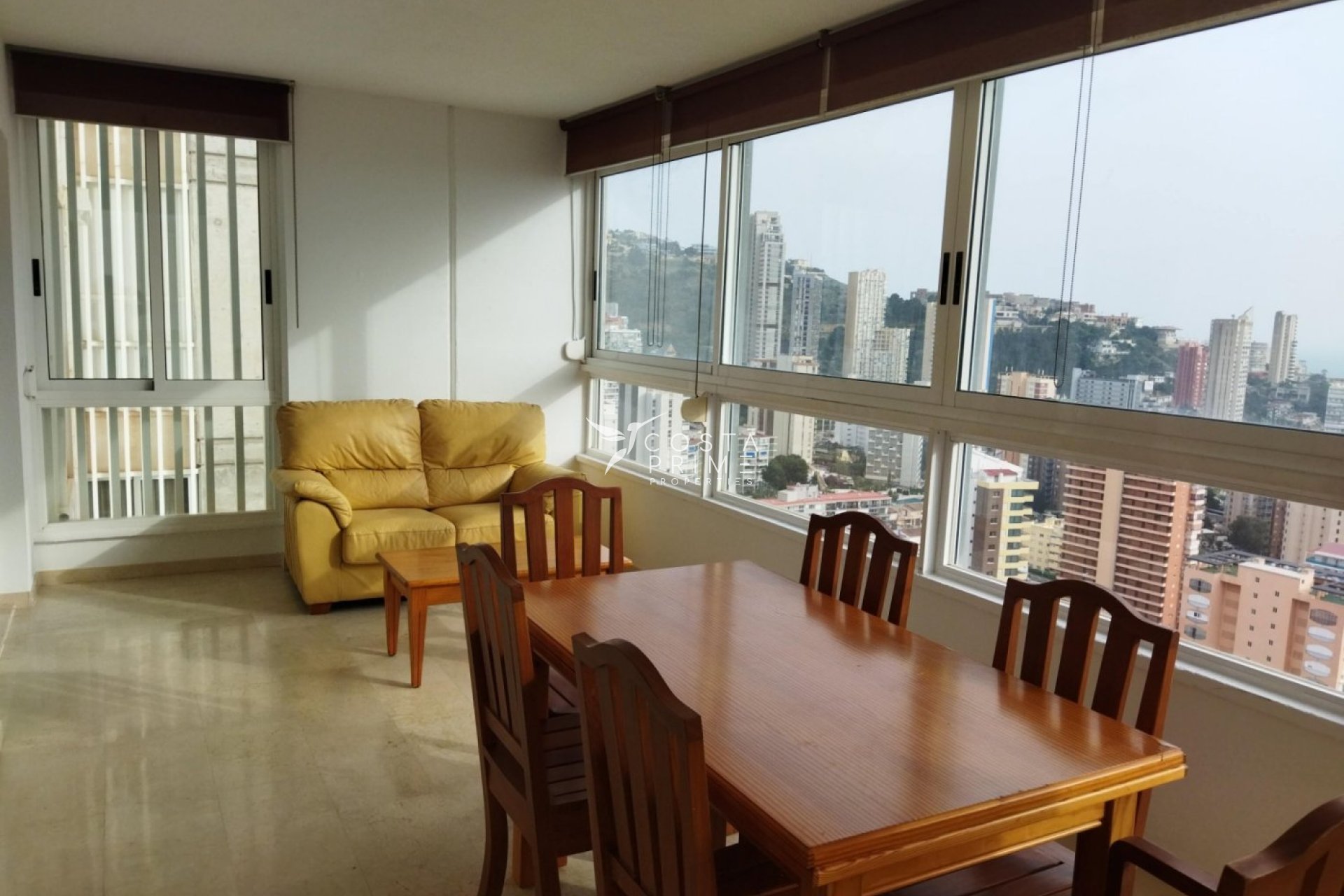 Resale - Apartment / Flat - Benidorm