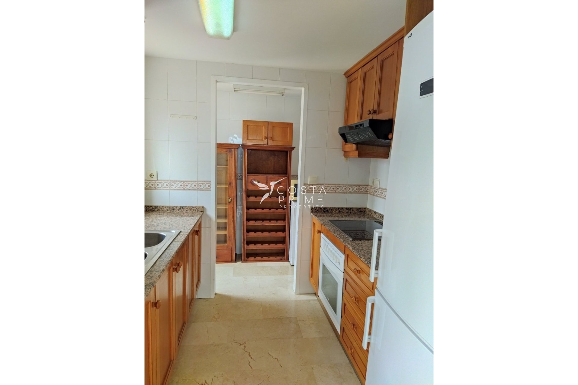 Resale - Apartment / Flat - Benidorm