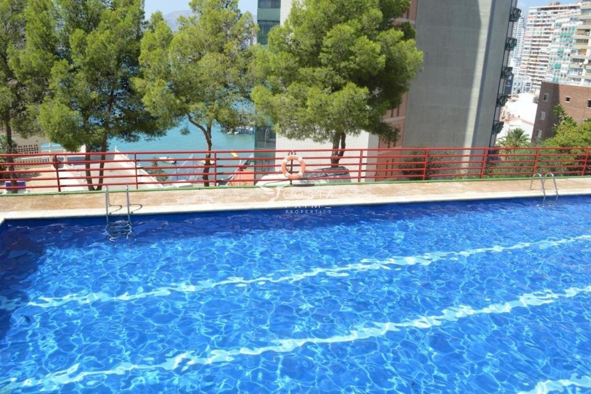 Resale - Apartment / Flat - Benidorm