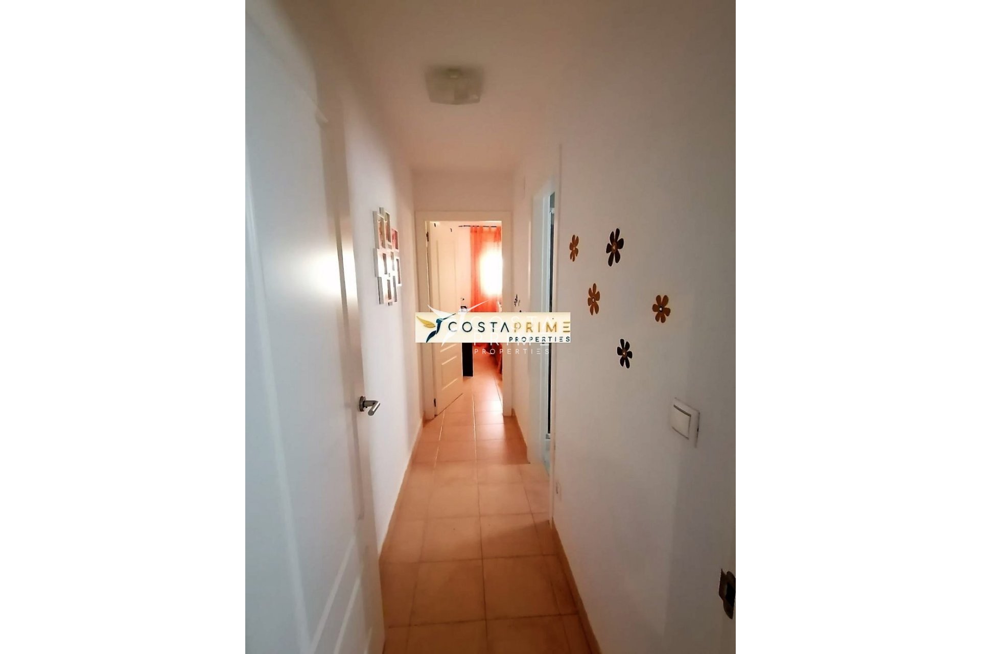 Resale - Apartment / Flat - Benidorm