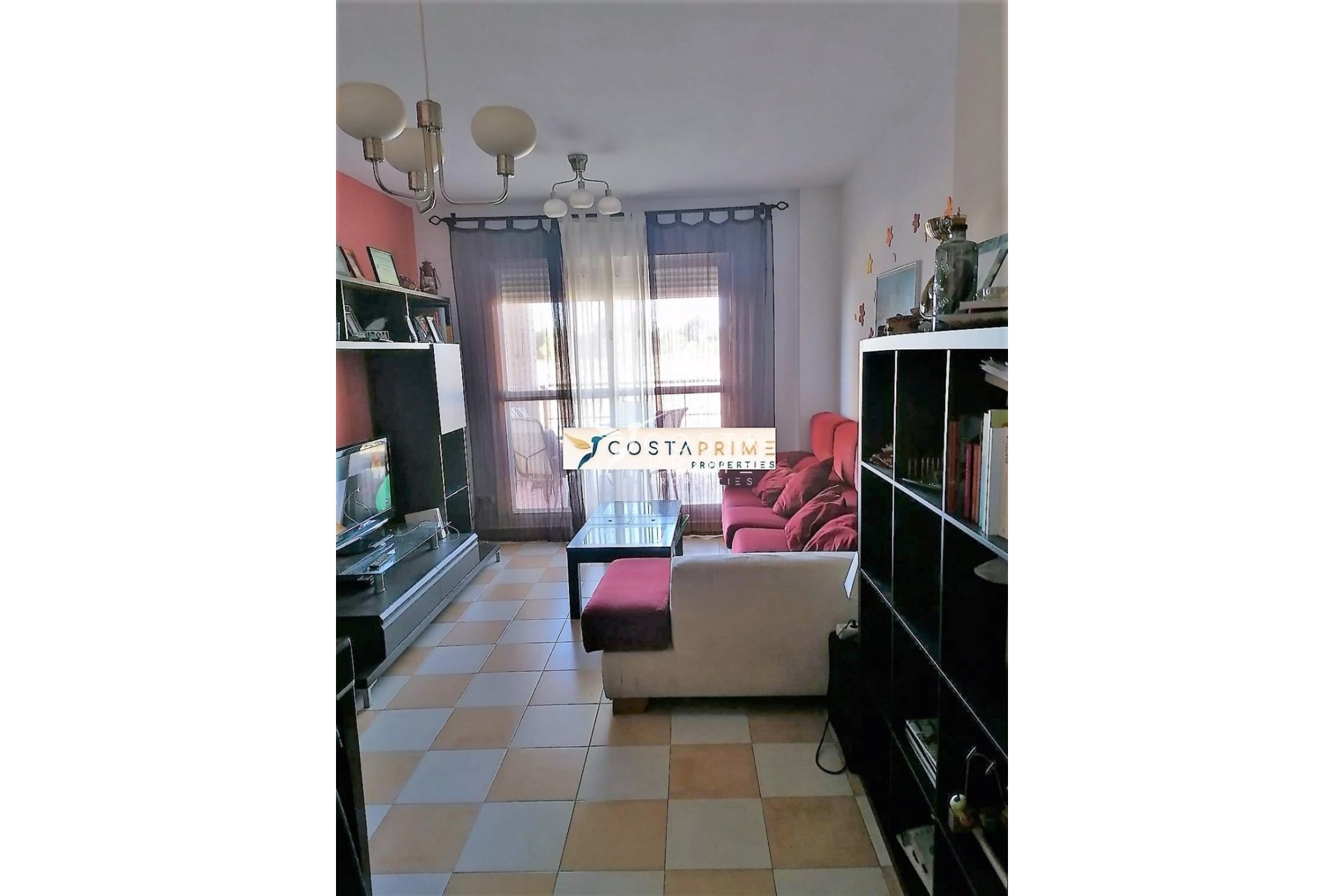 Resale - Apartment / Flat - Benidorm