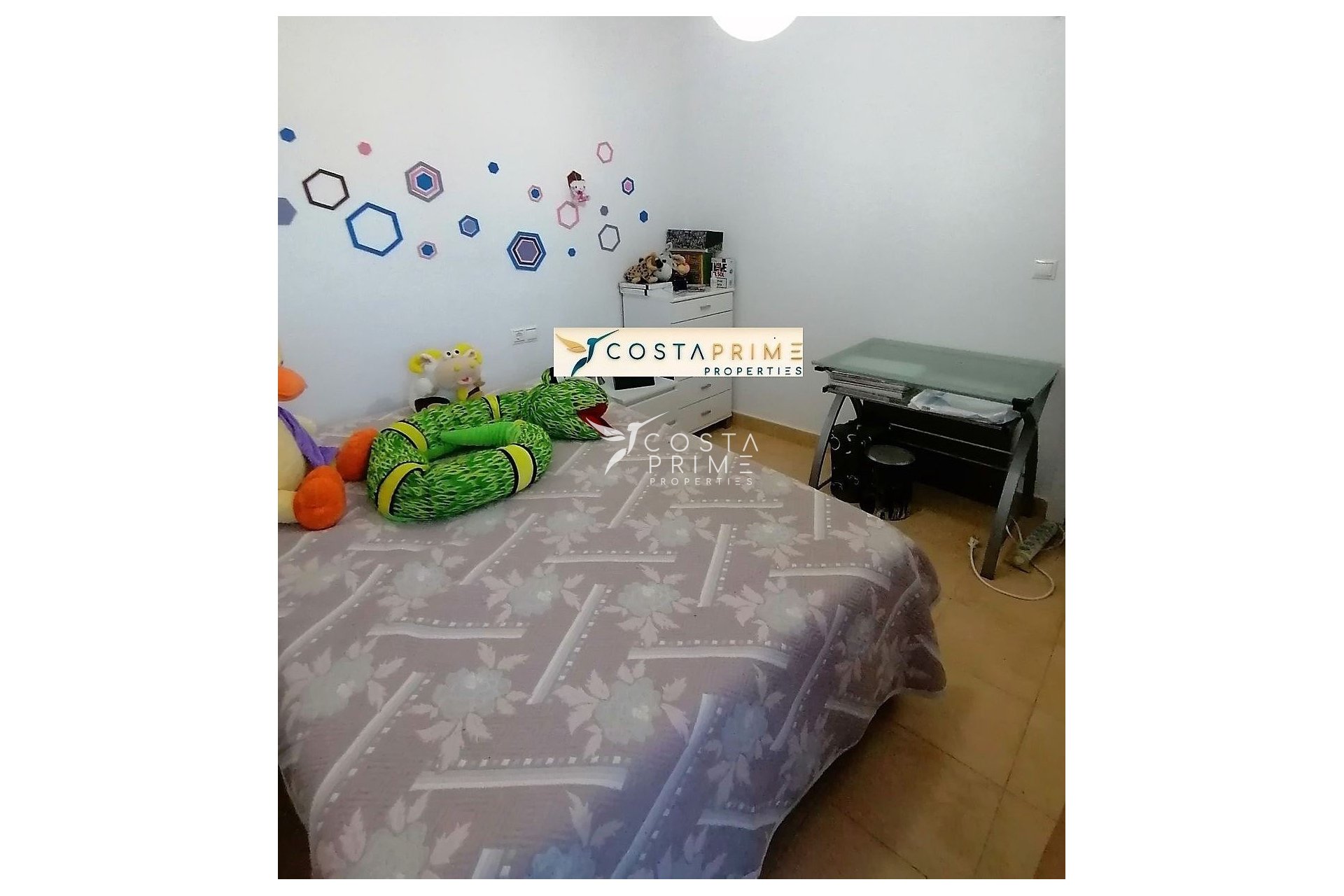 Resale - Apartment / Flat - Benidorm