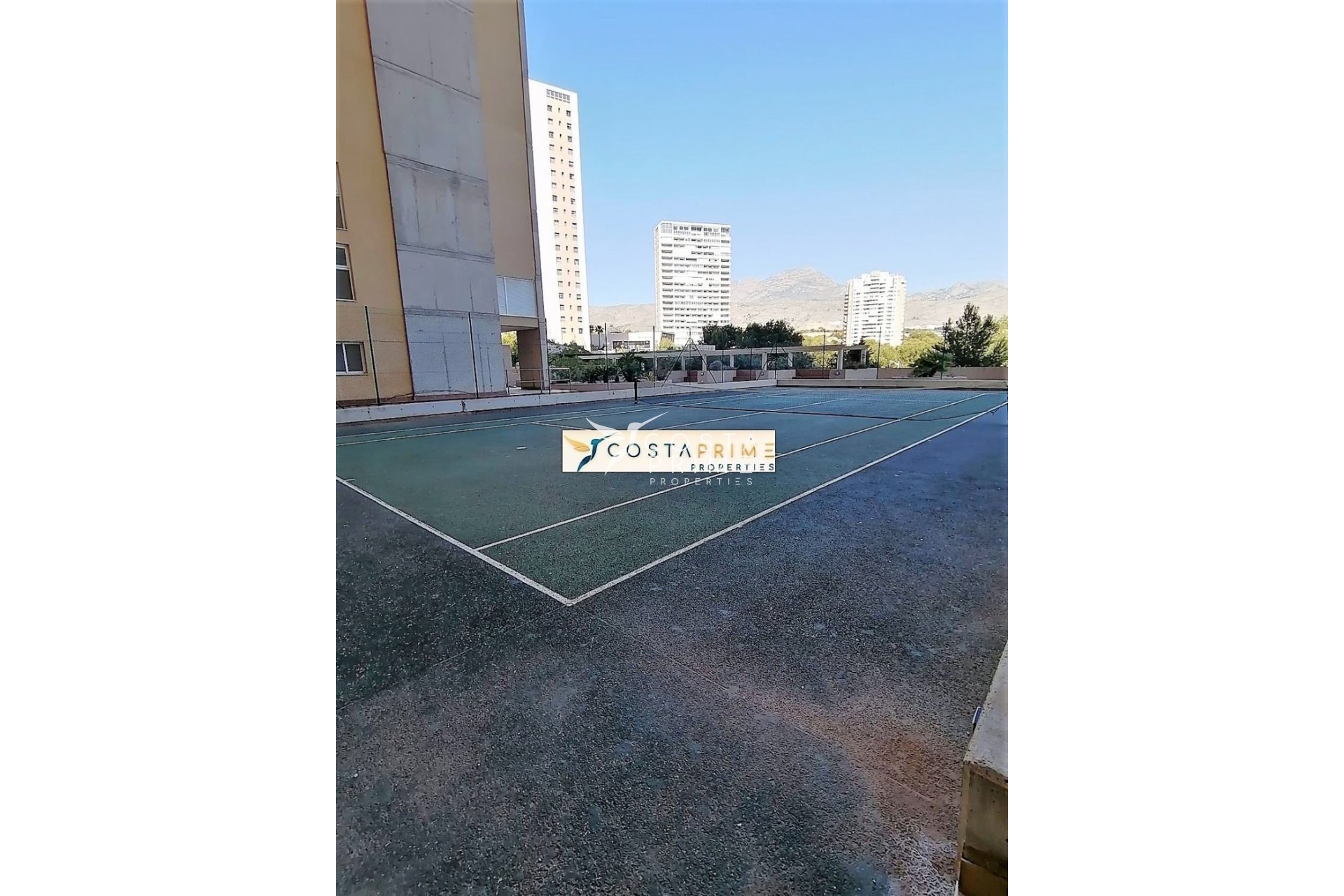 Resale - Apartment / Flat - Benidorm