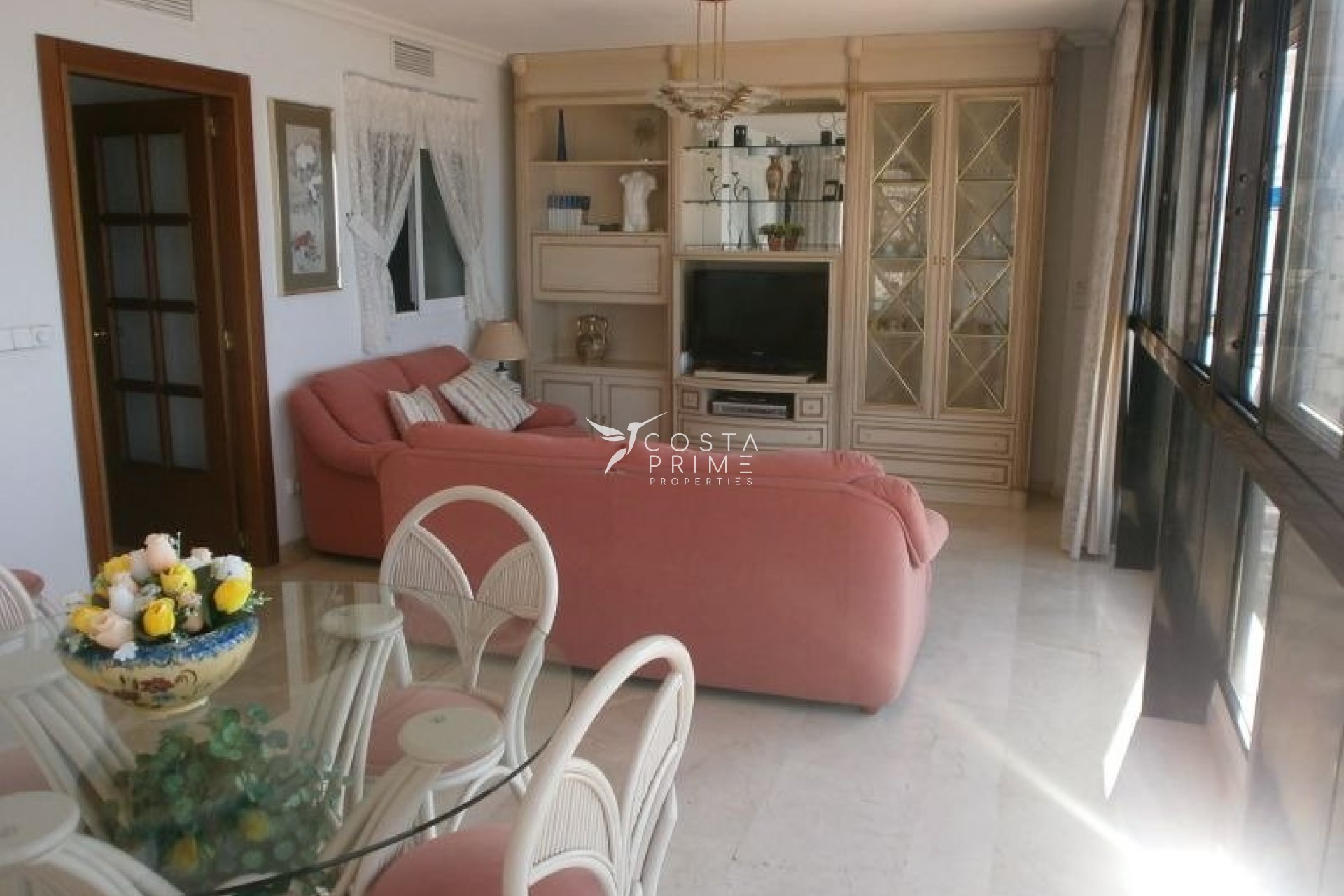 Resale - Apartment / Flat - Benidorm