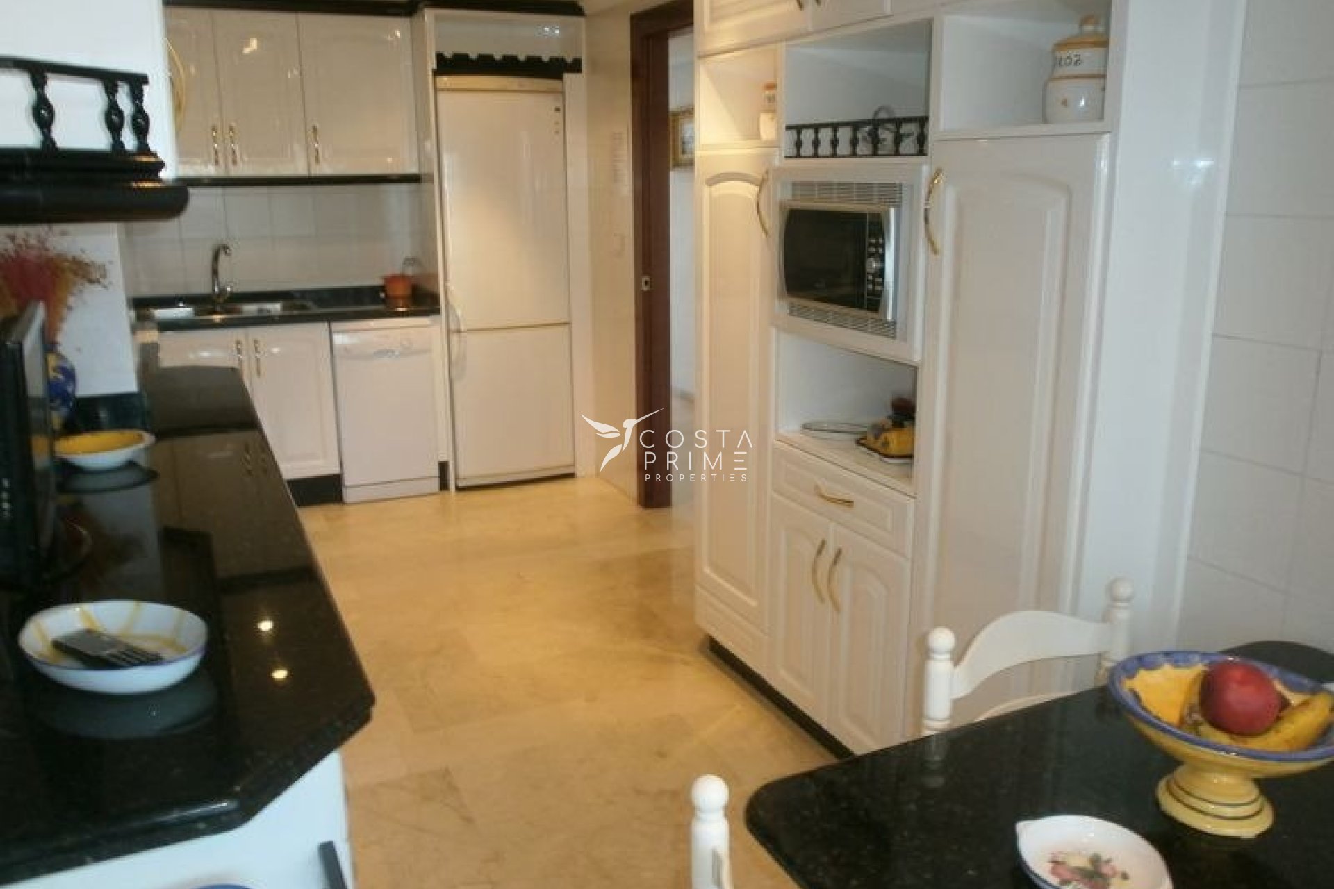 Resale - Apartment / Flat - Benidorm